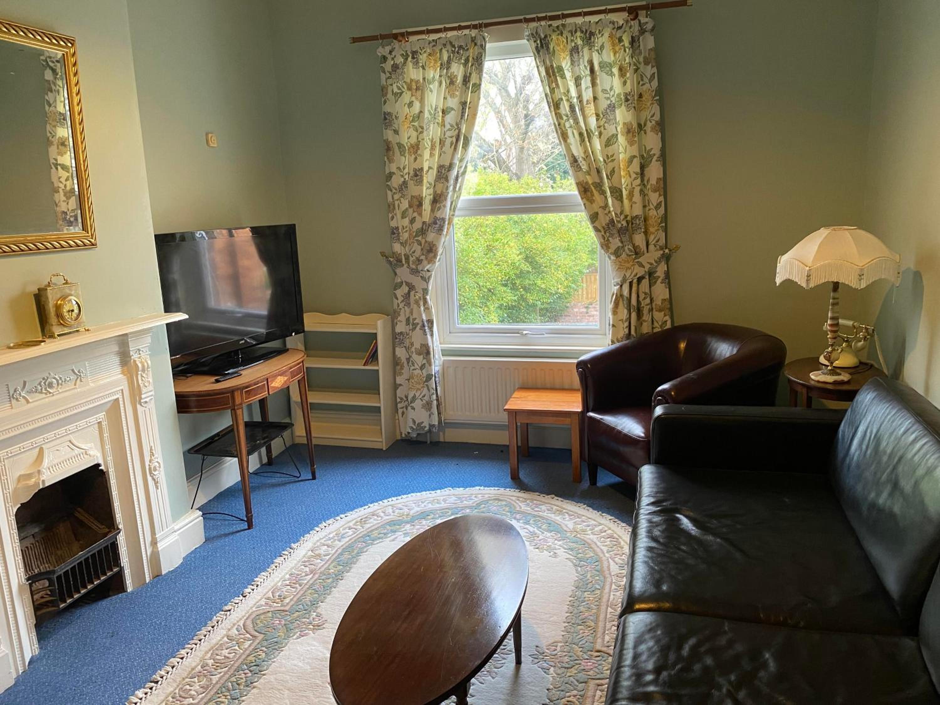 Two-Bedroom Apartment - Photo 1