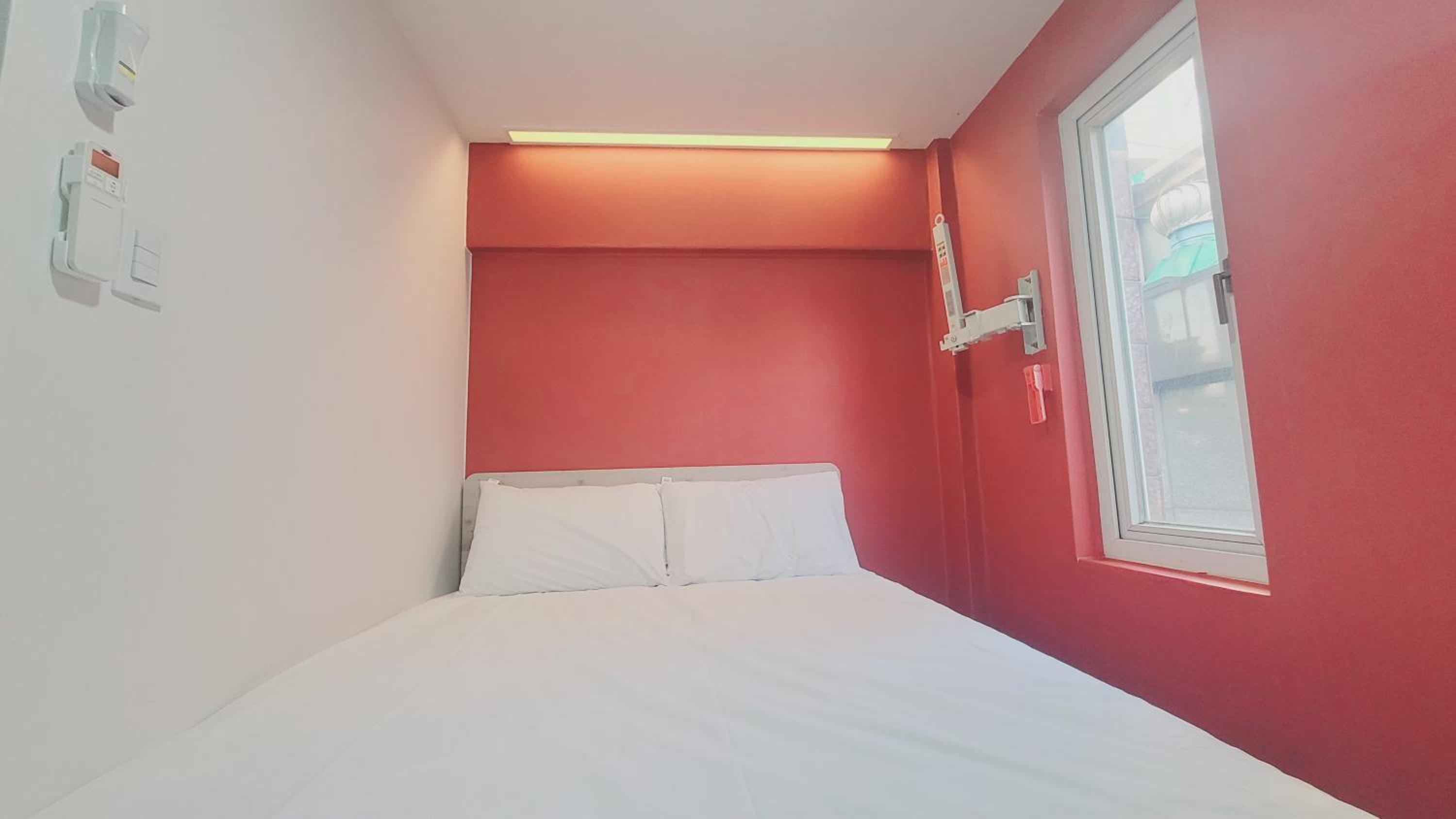 Double Room with Private Bathroom - Photo 1