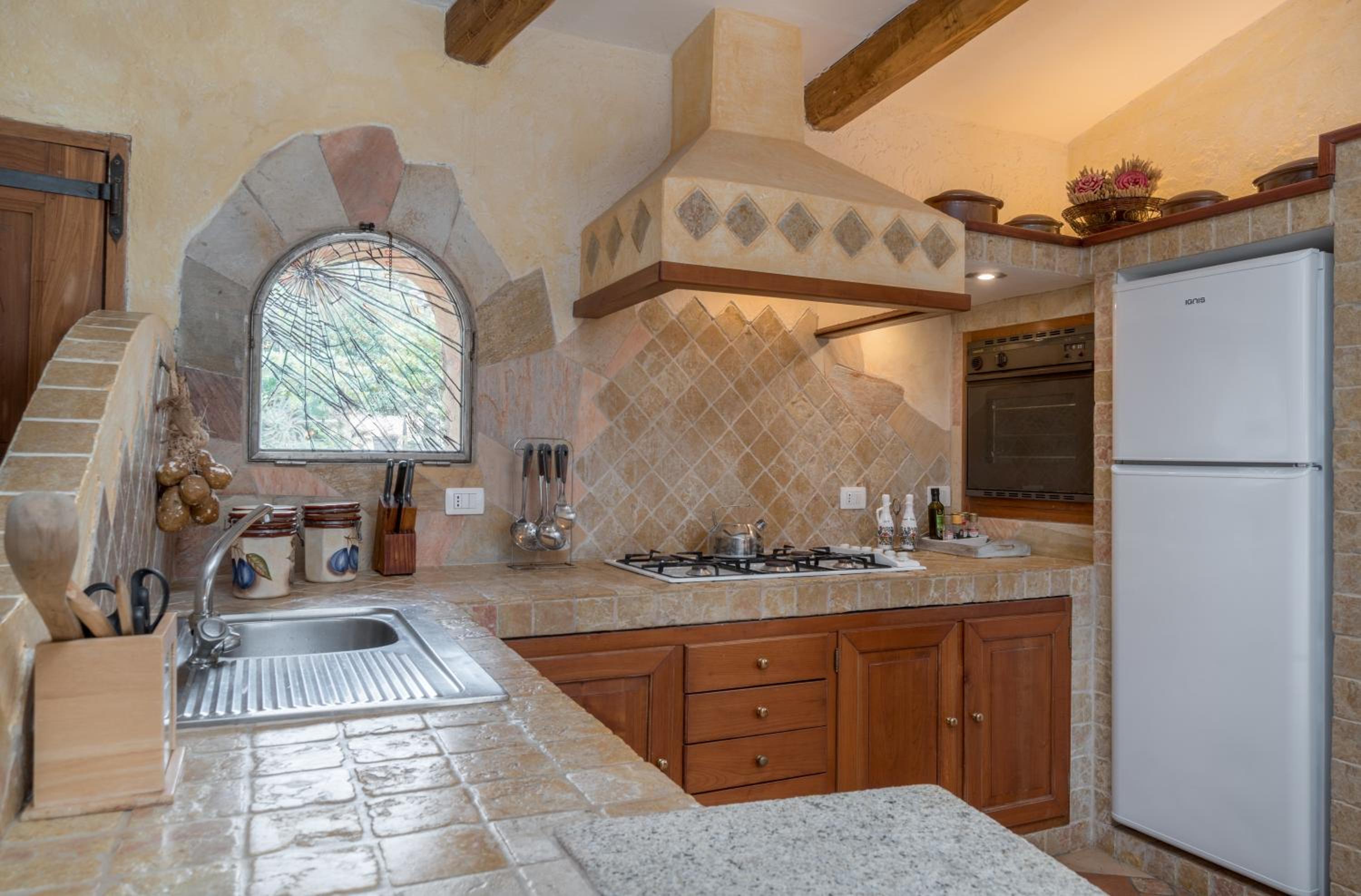 Three-Bedroom Villa photo 2