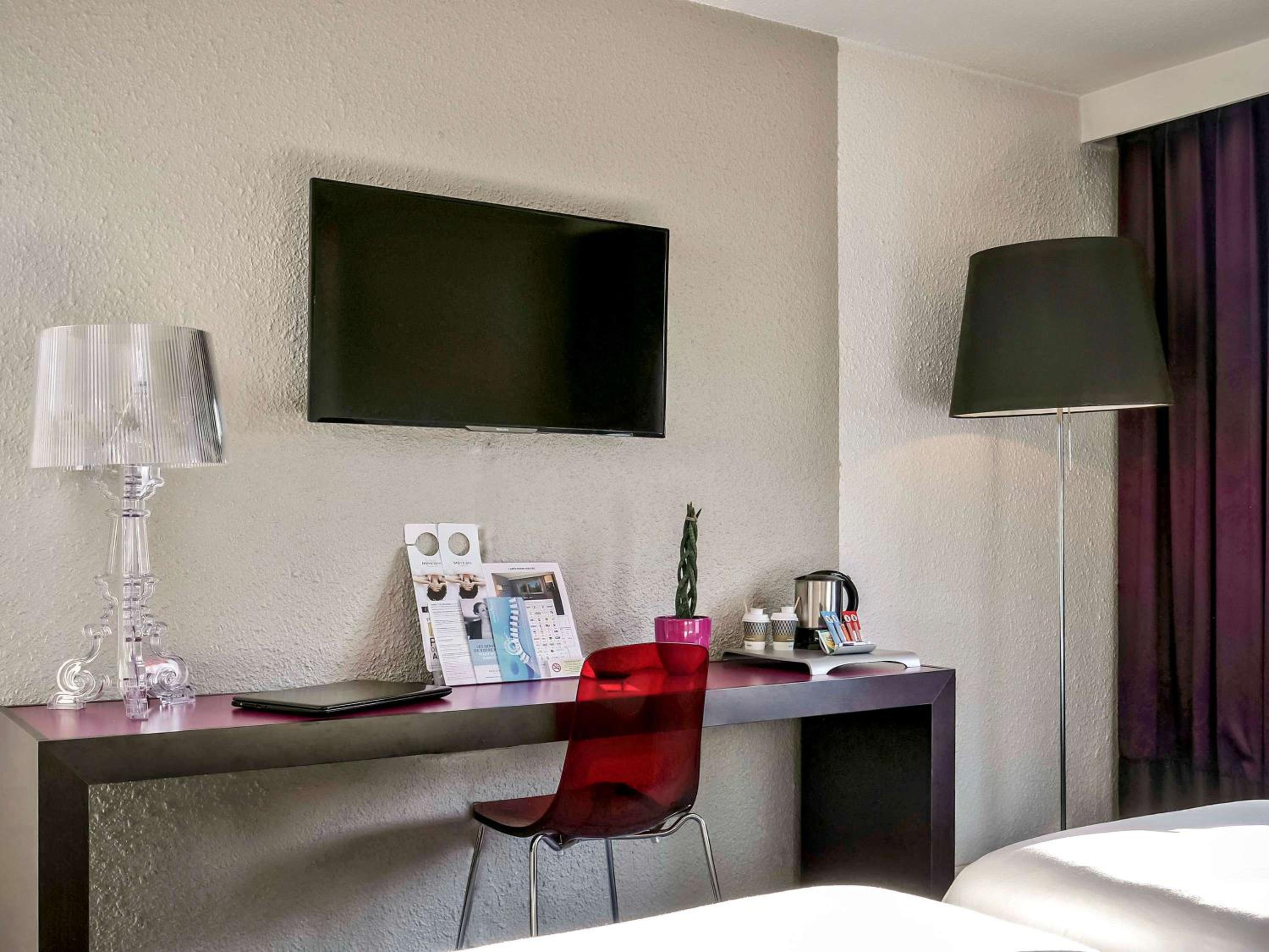 Classic Twin Room - Photo 12