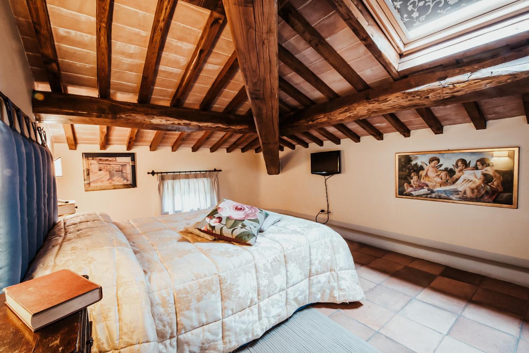 Junior Suite (2 Adults) with Spa Access - Photo 8