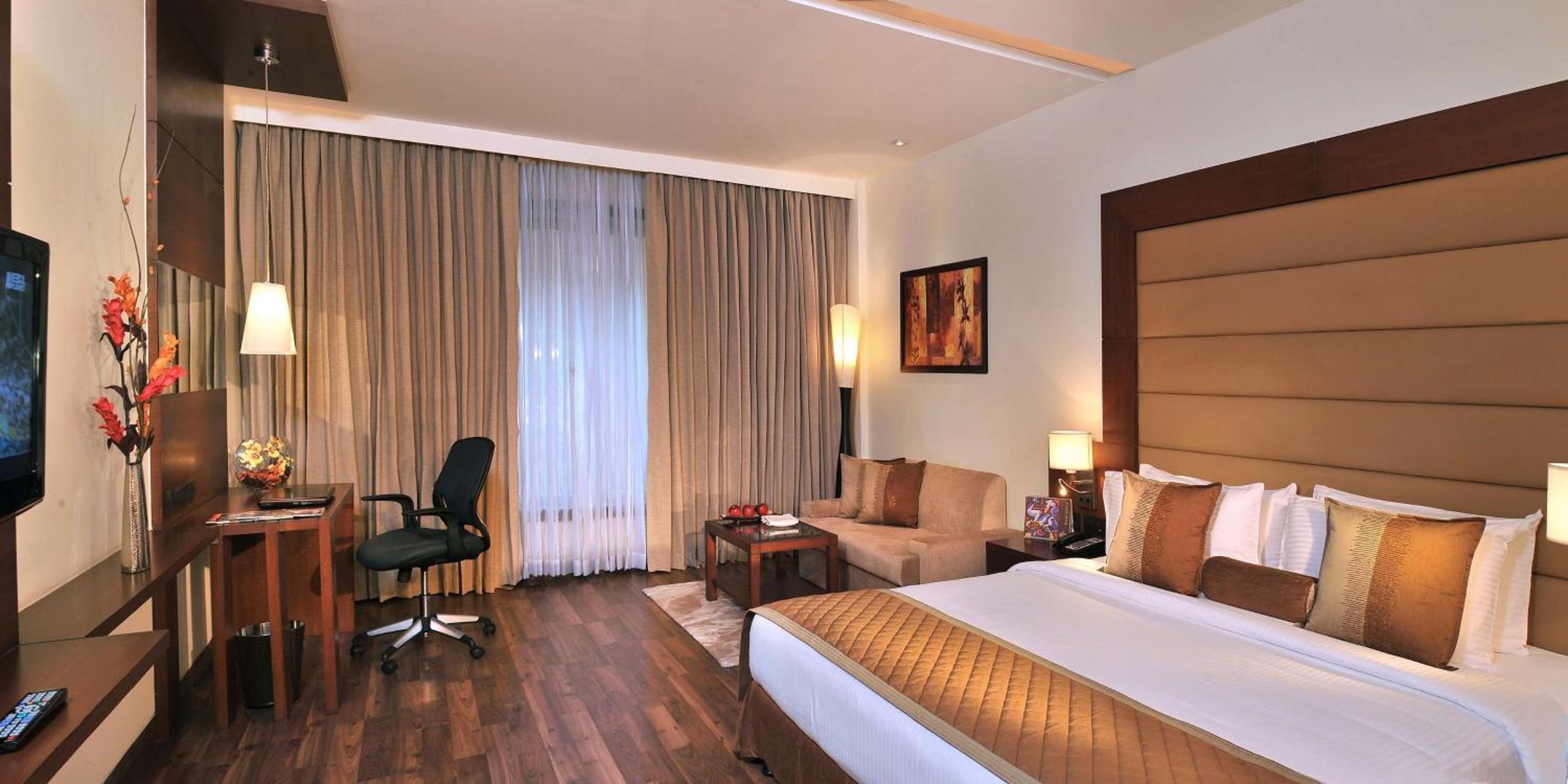 Standard Room with Happy Hours: 1+1 offer from 11 AM to 11 PM and INR 500 credit on Food per booking - Photo 7