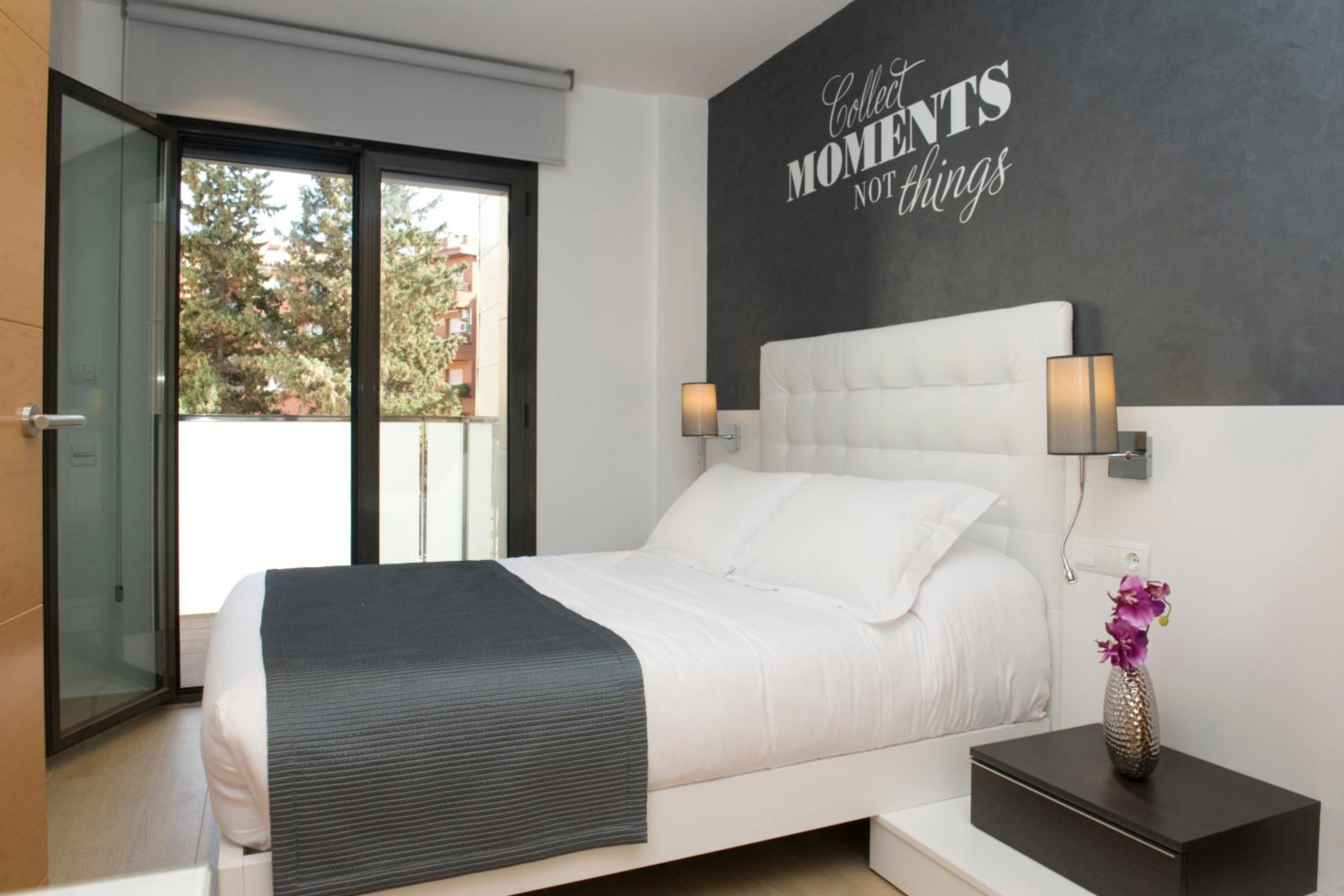 Apartamento con Balcón
