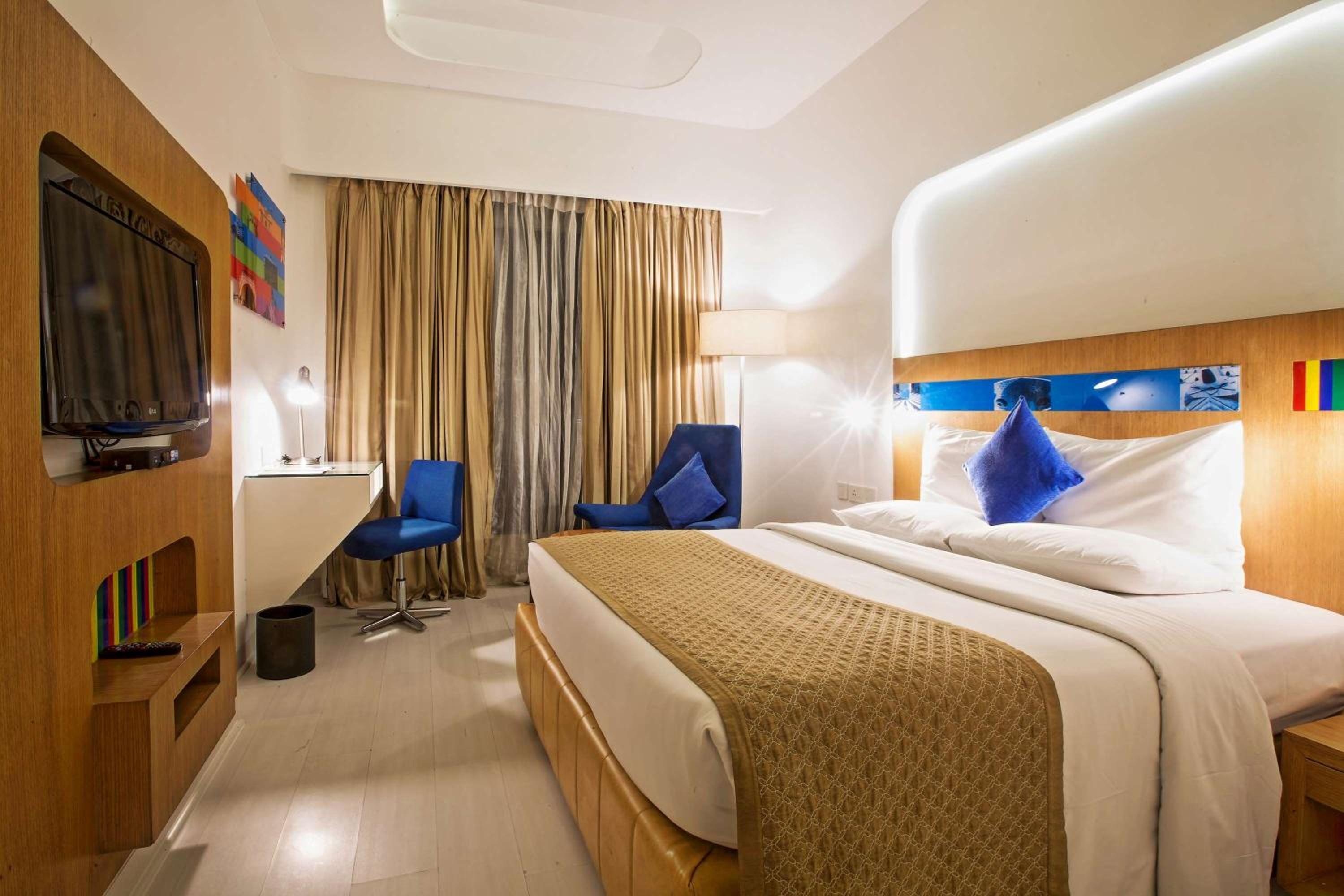 Available room
