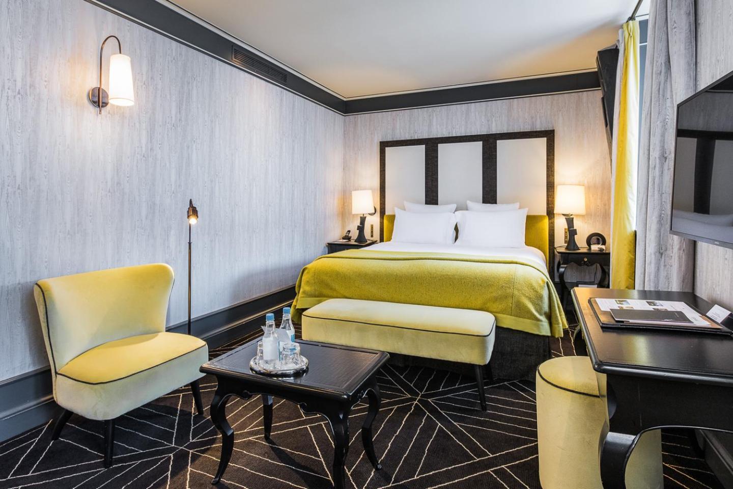 Chambre Deluxe Double ou Lits Jumeaux