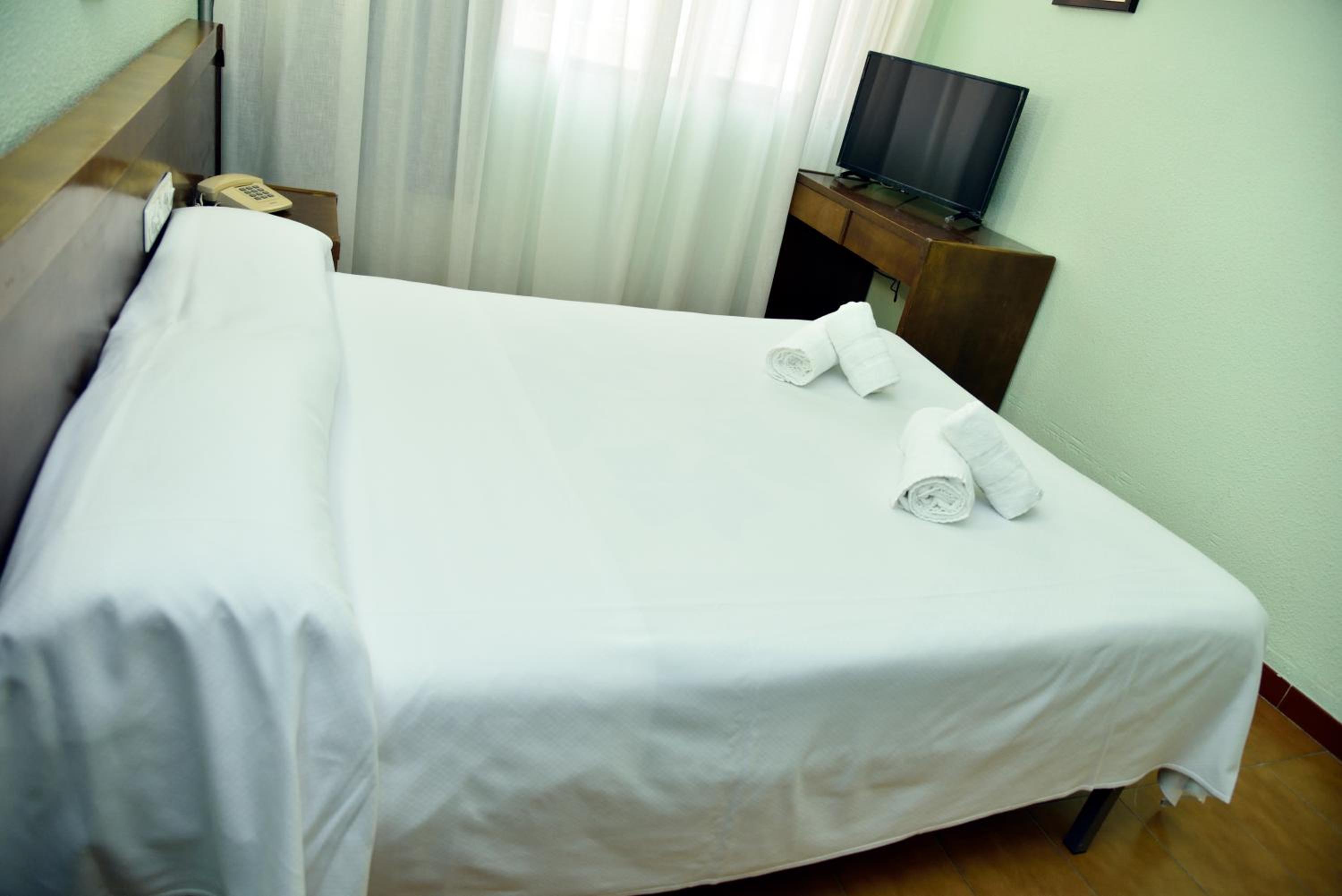Single Room photo 3