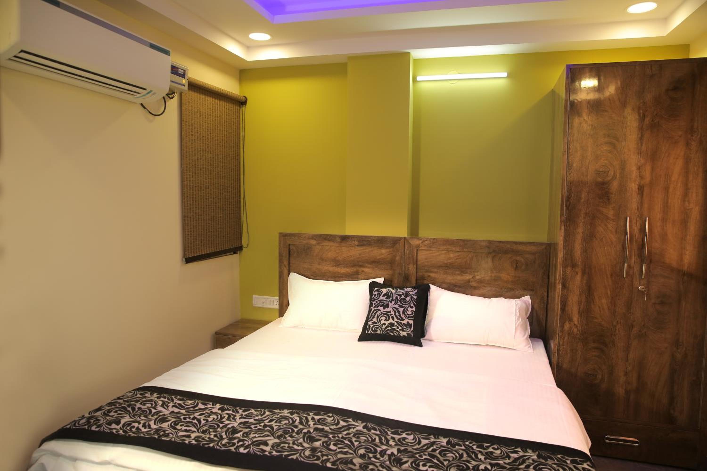 Standard Double Room photo 2