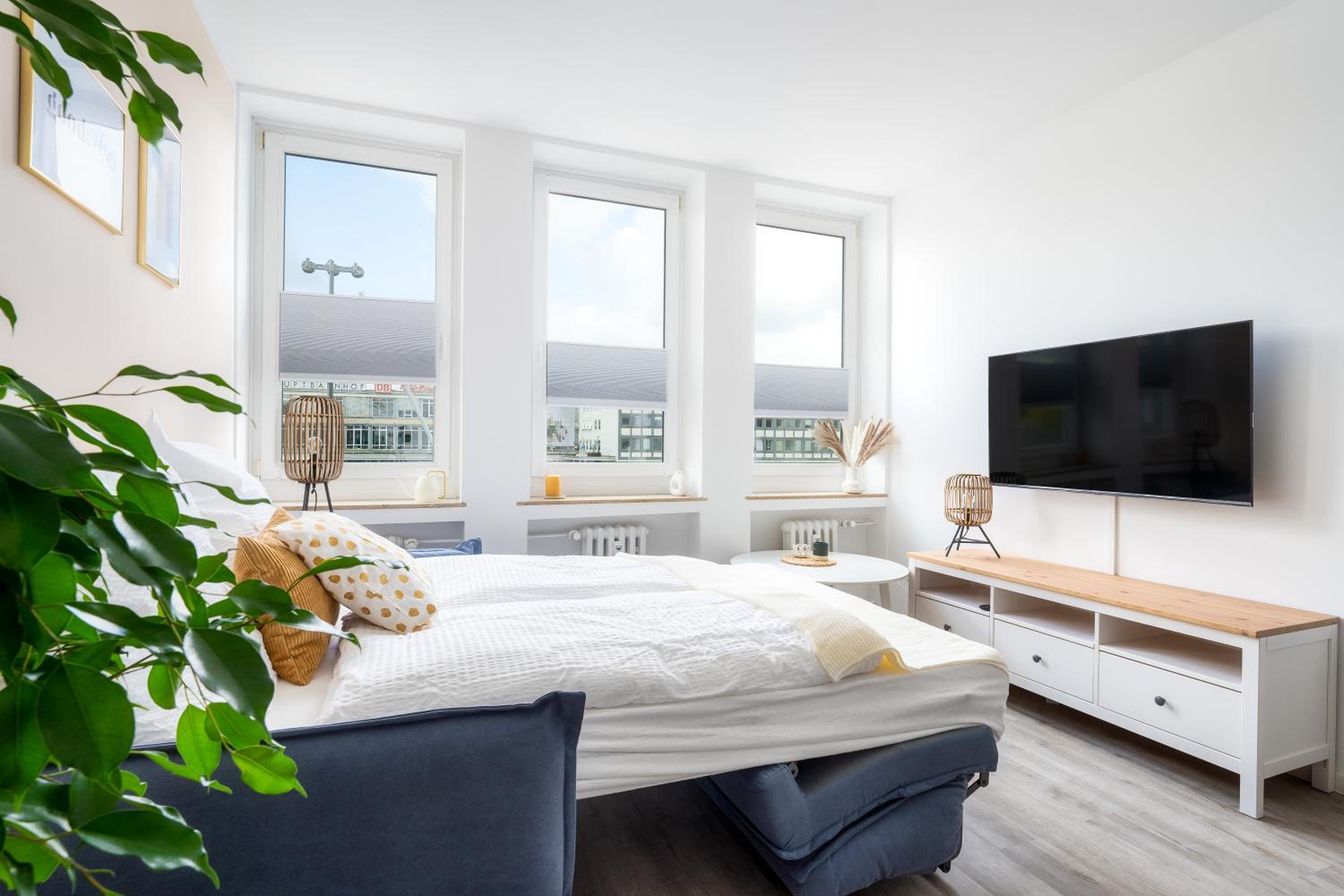 Suite Apartment - Photo 17