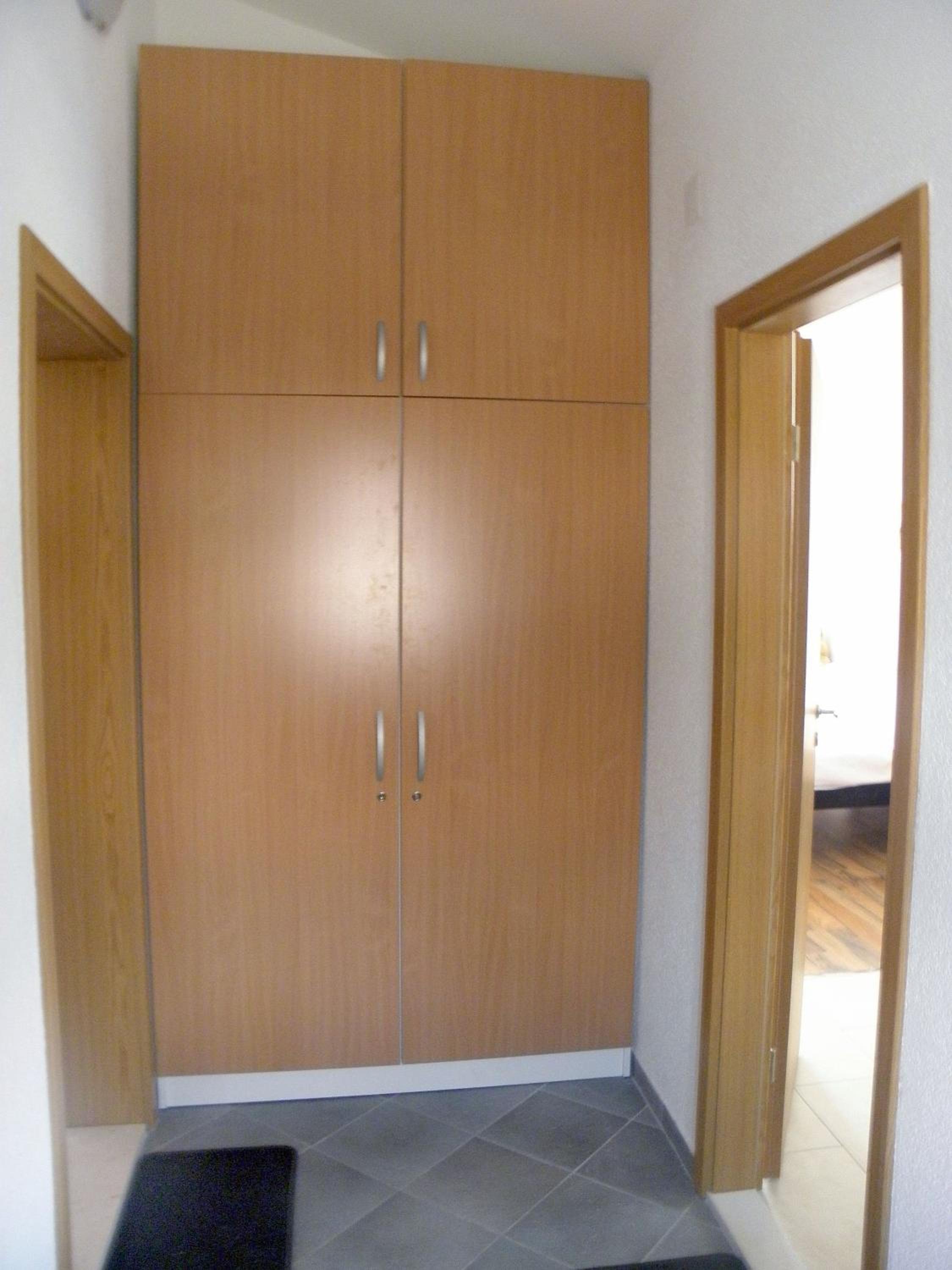 Apartment with Balcony - Photo 23