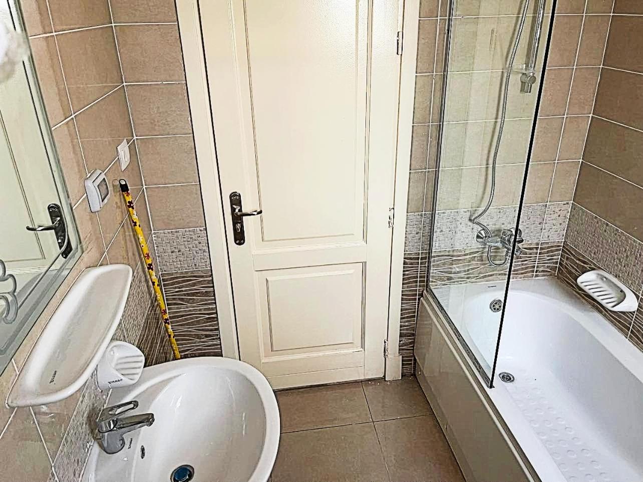 Apartment - Photo 27
