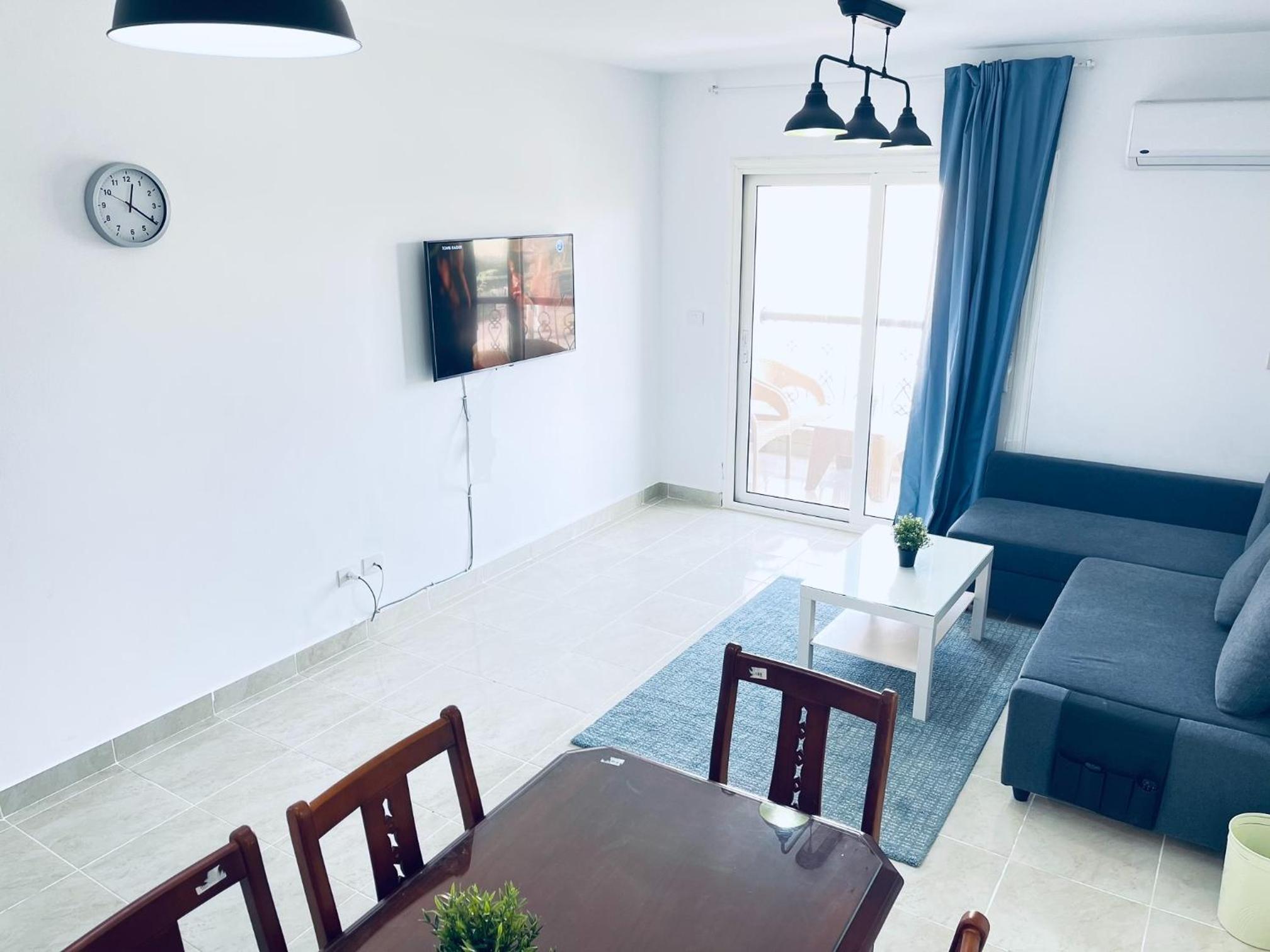 Apartment - Photo 4