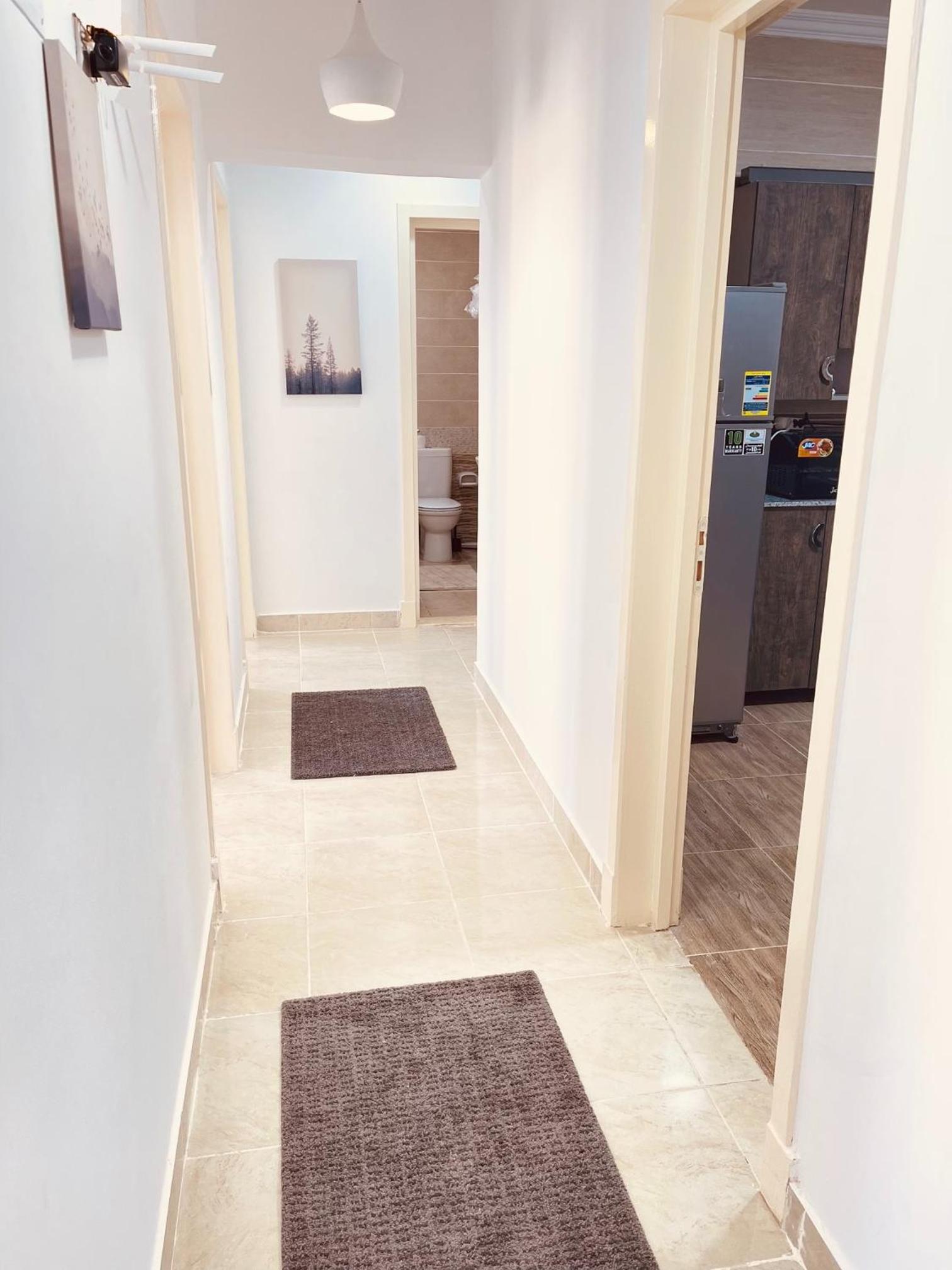 Apartment - Photo 2