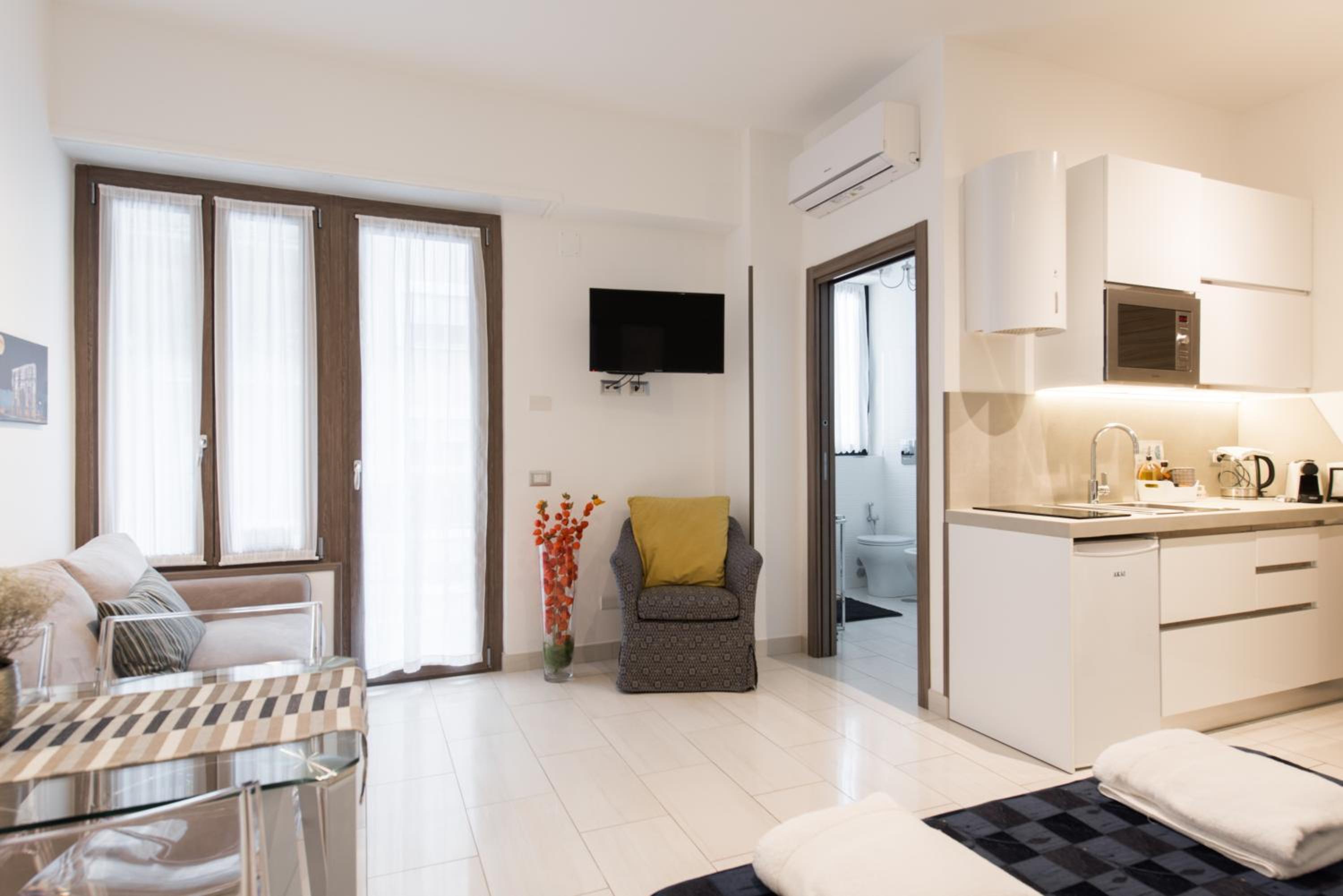 Apartment with Balcony