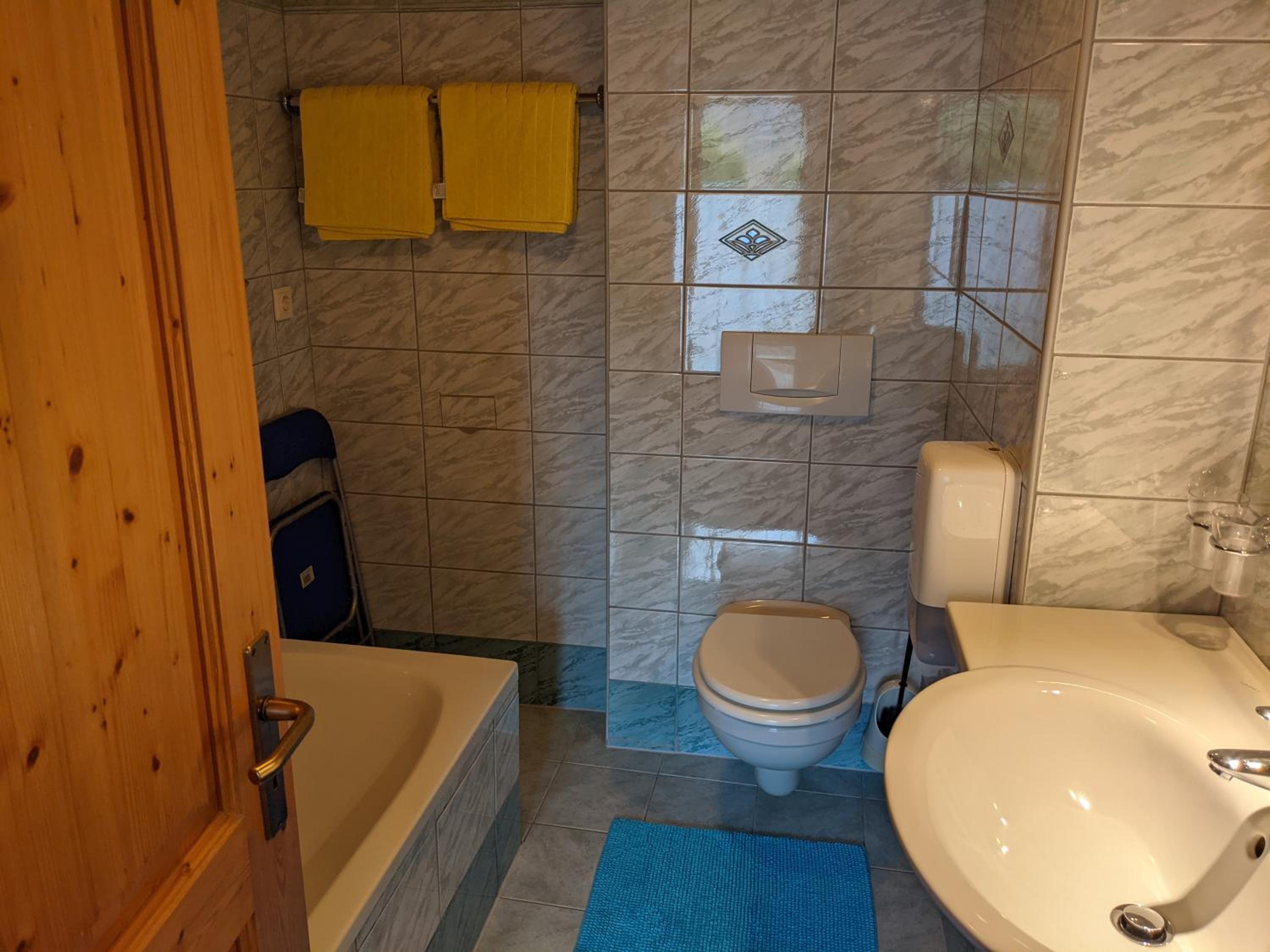 Apartment (2 Adults) photo 2