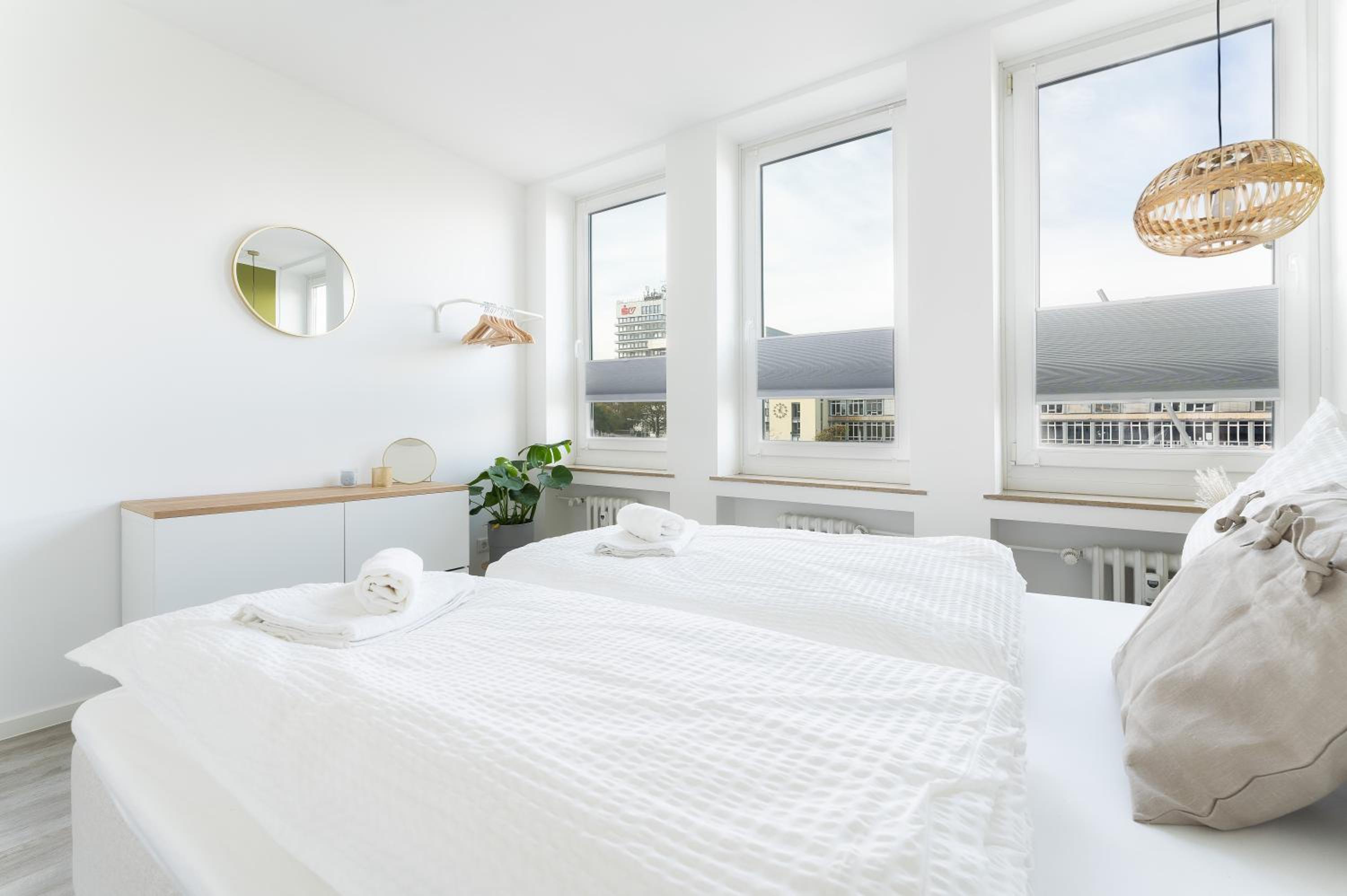 Suite Apartment - Photo 28