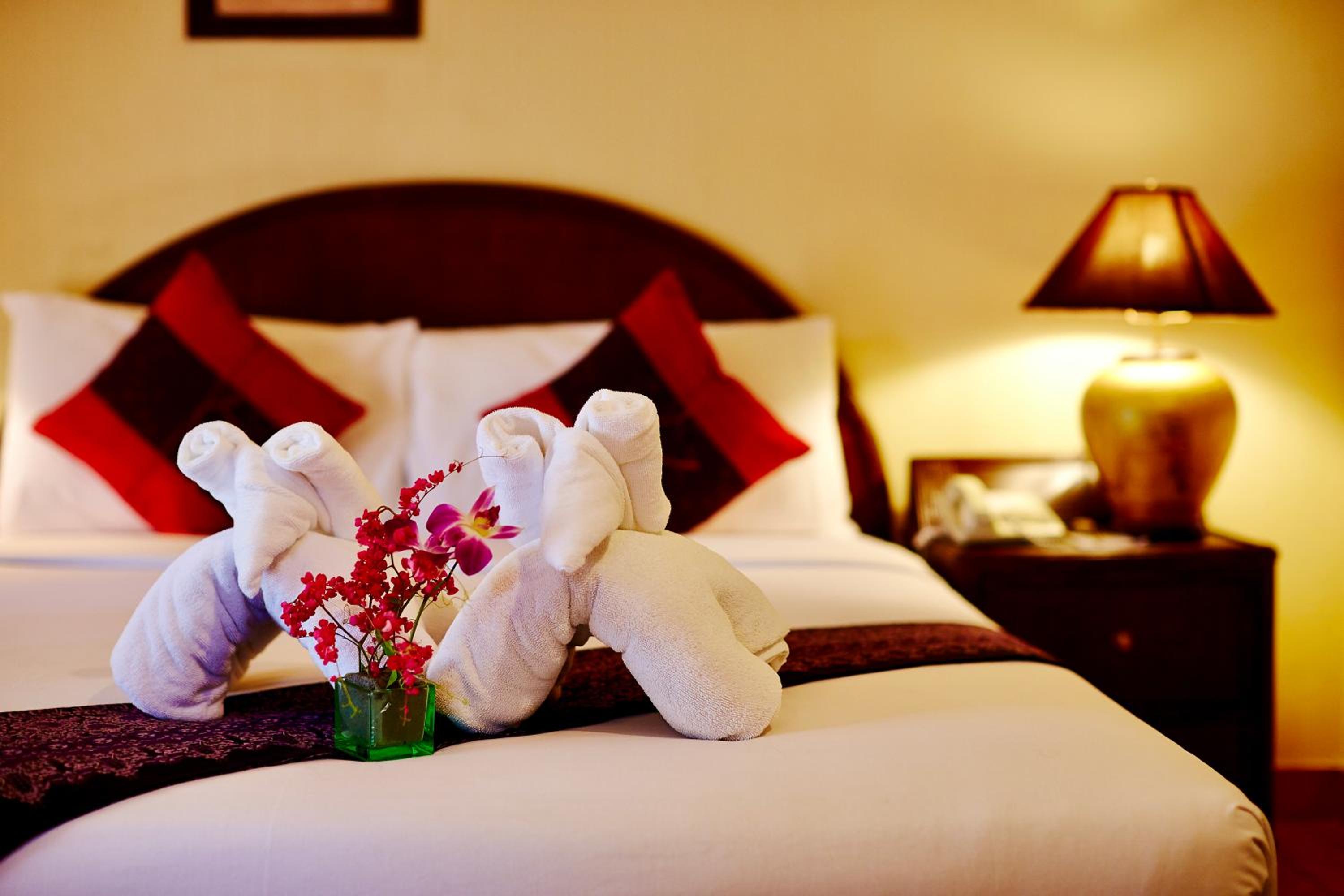 Standard Double or Twin Room - Photo 5