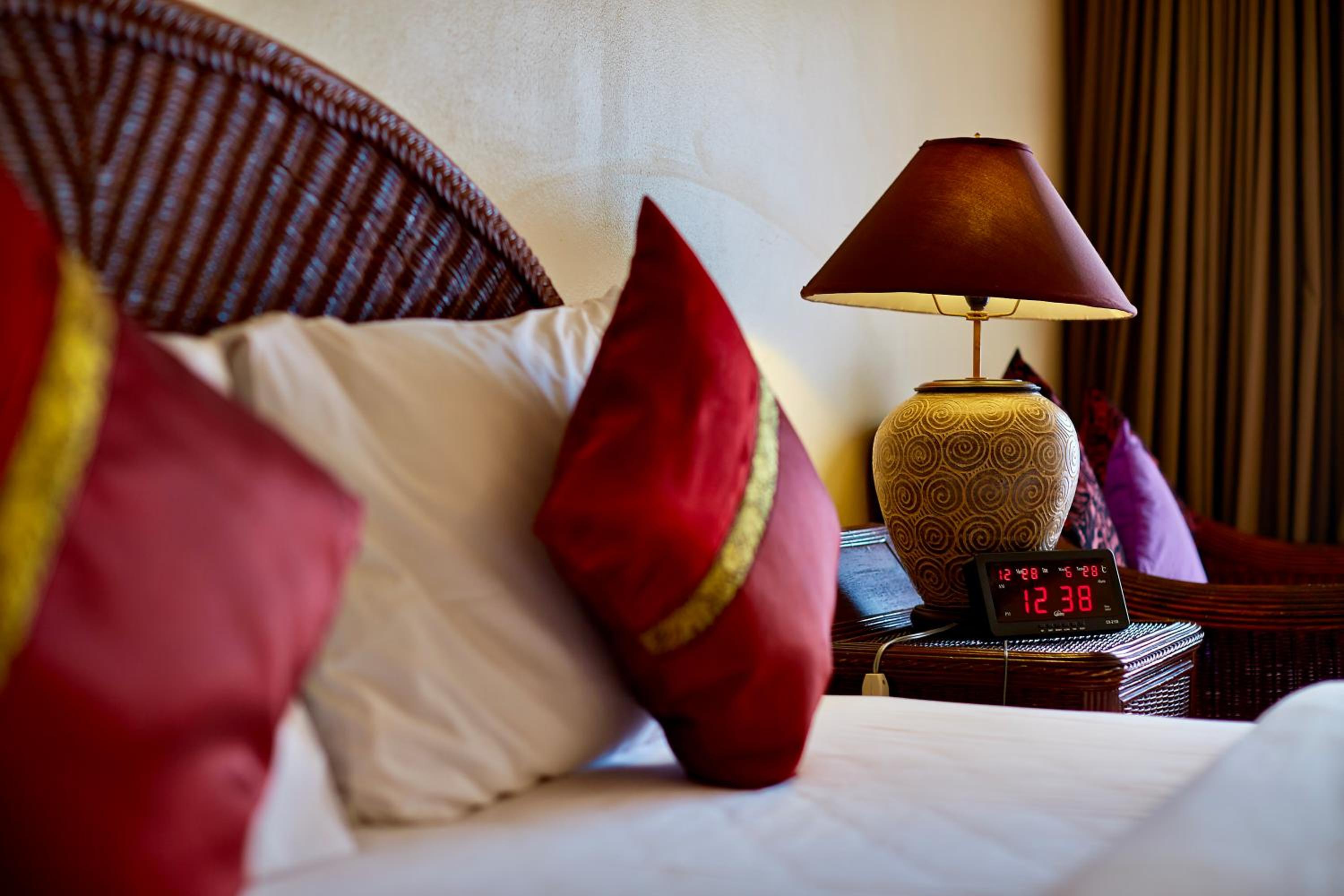 Standard Double or Twin Room - Photo 3