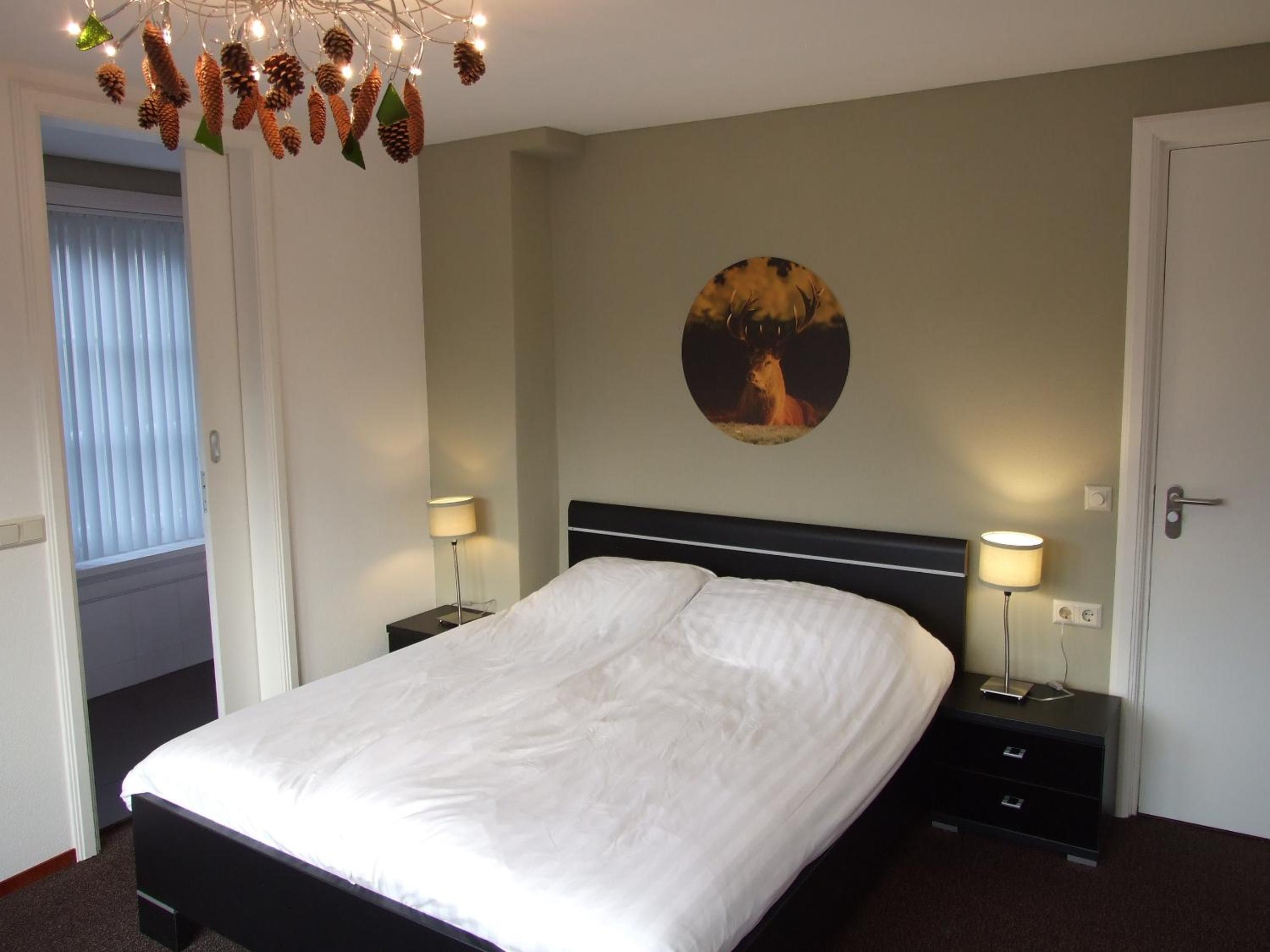Double Room with Private Bathroom - Photo 1