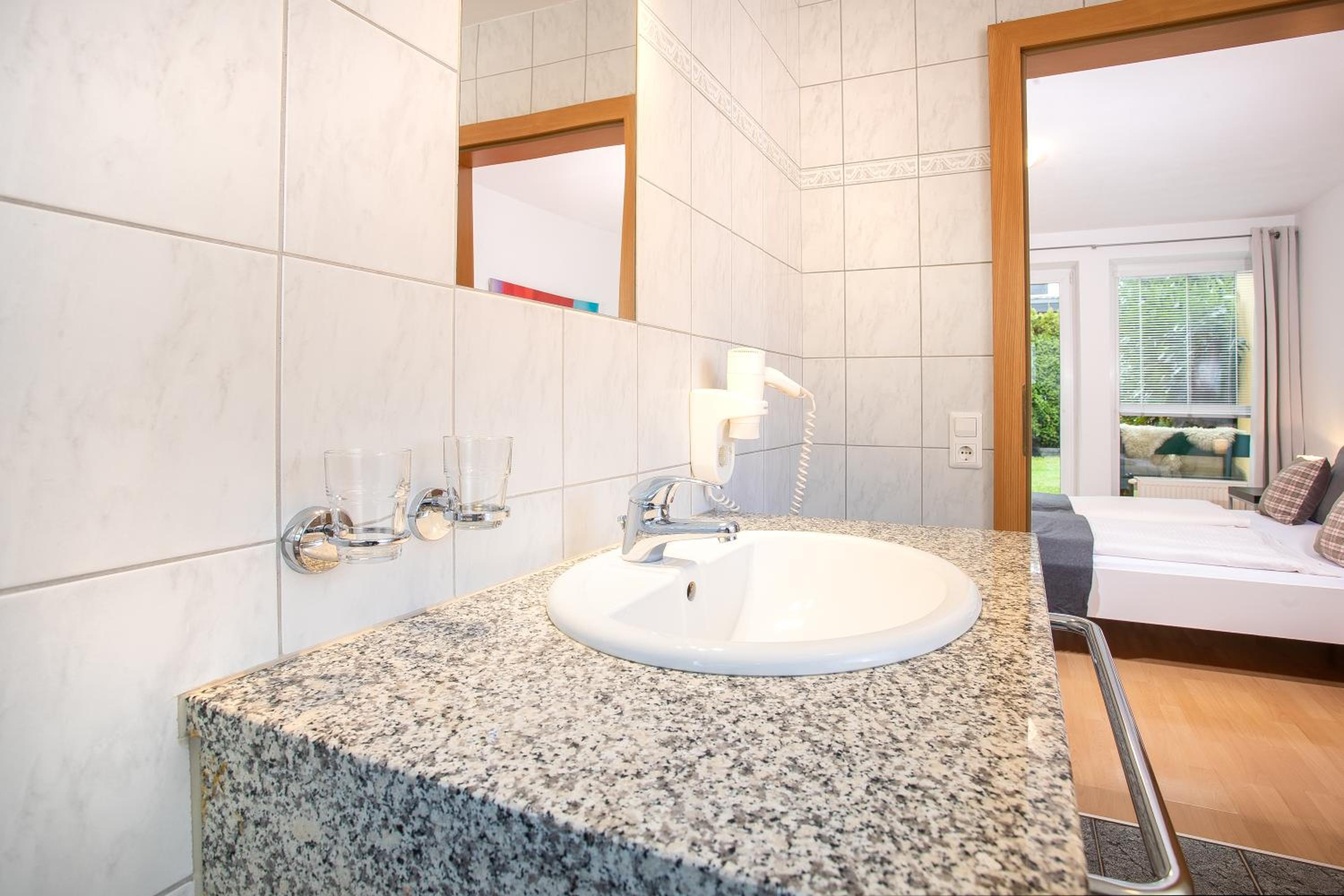 Studio Apartment photo 2