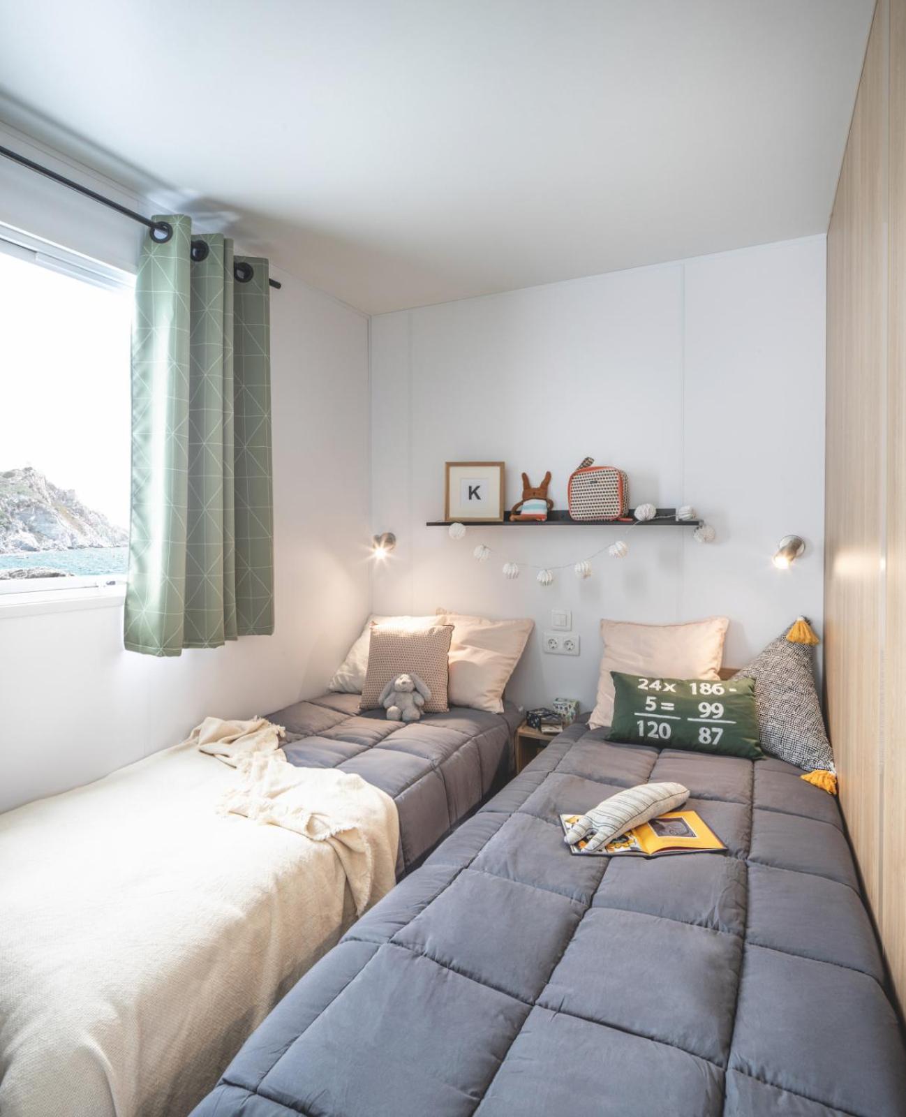 Mobile Home Loggia 4 adultes + 1 enfant 12 ans max photo 1