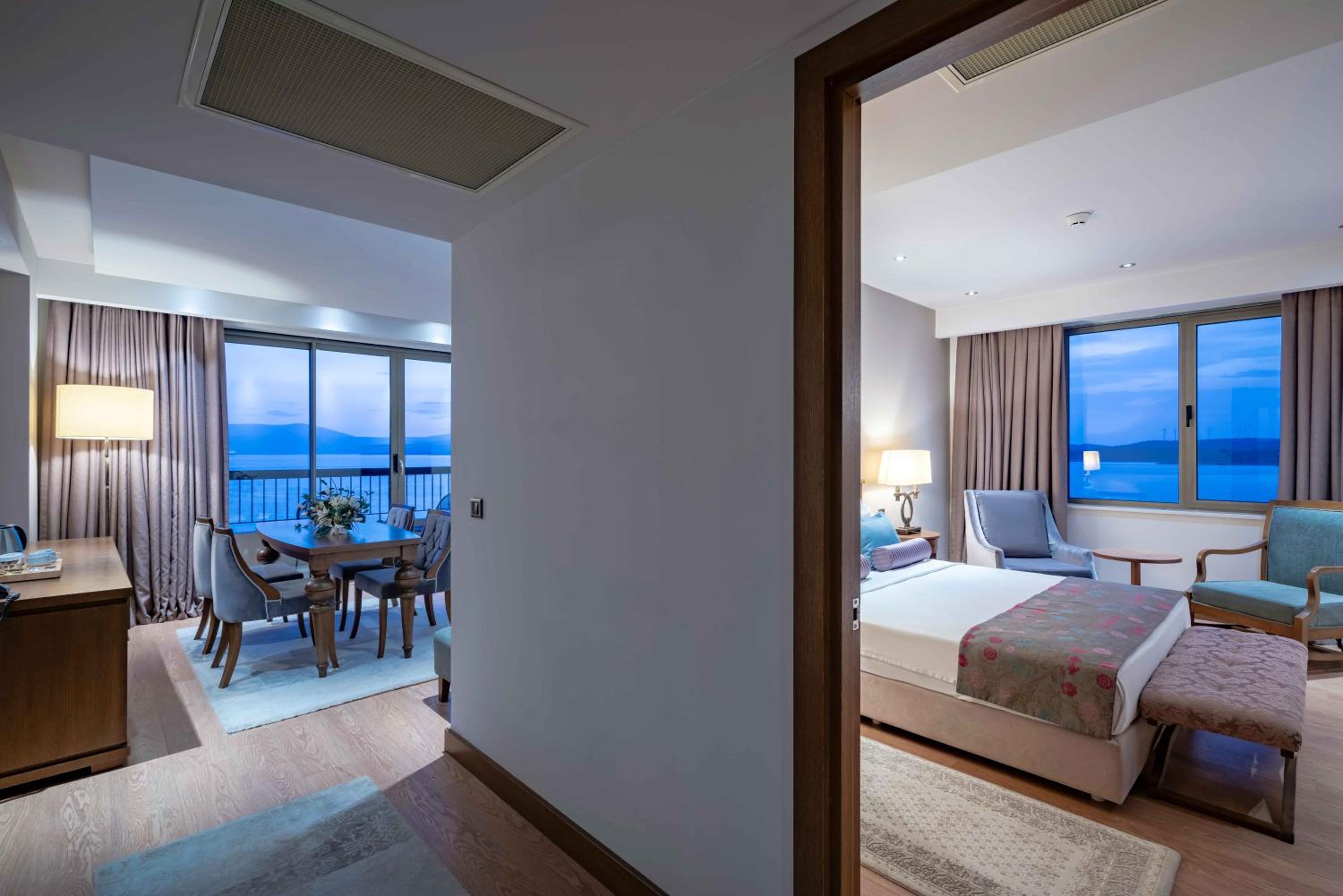 Junior Suite With Sea View photo 2