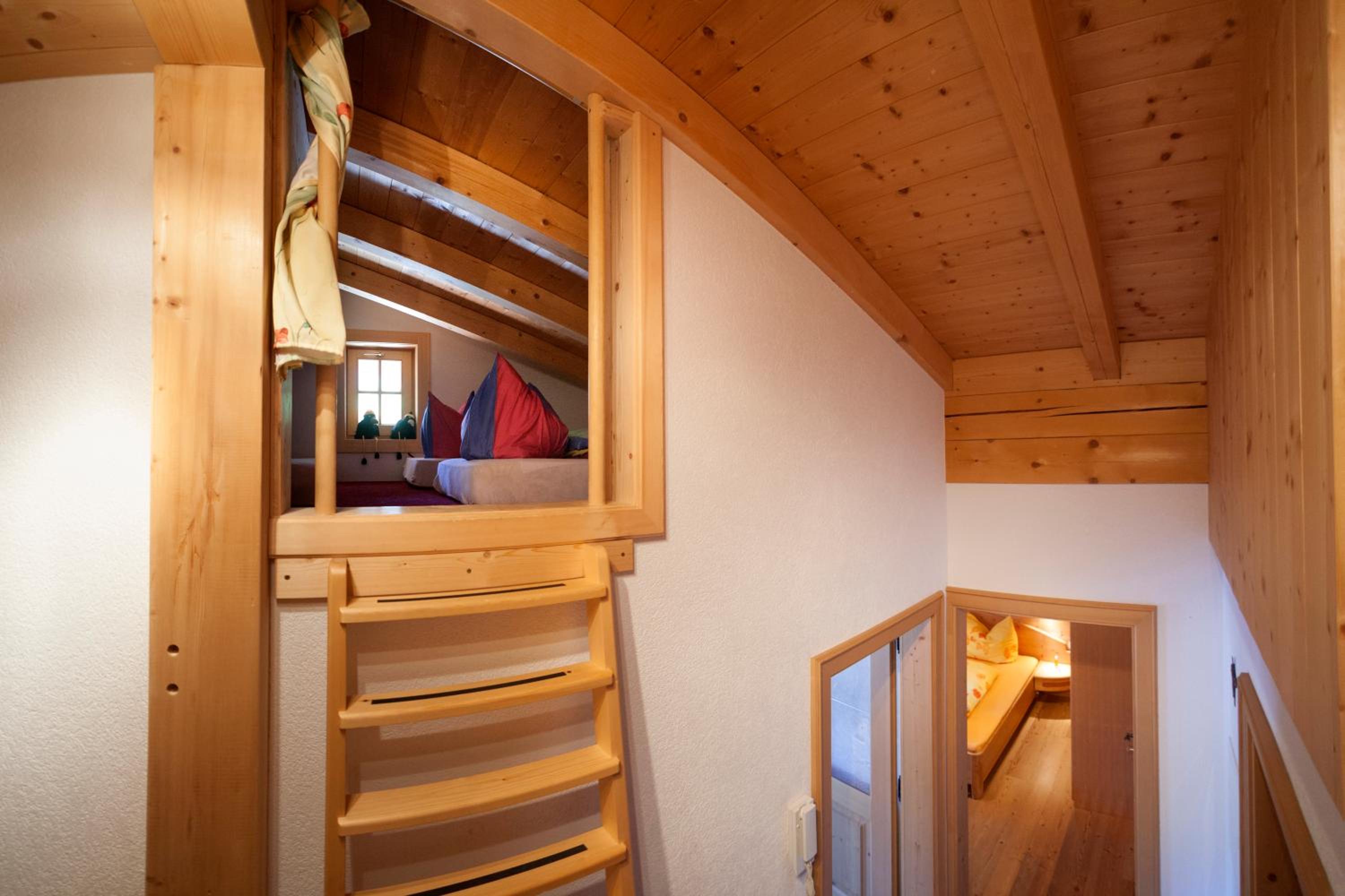 Two-Bedroom Apartment with Balcony - Photo 50