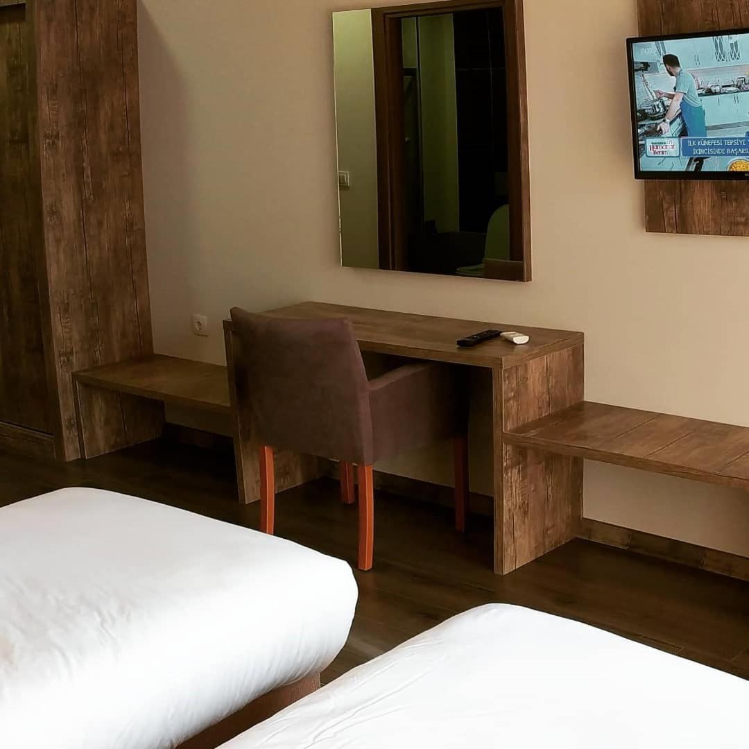 Standard Suite - Photo 4