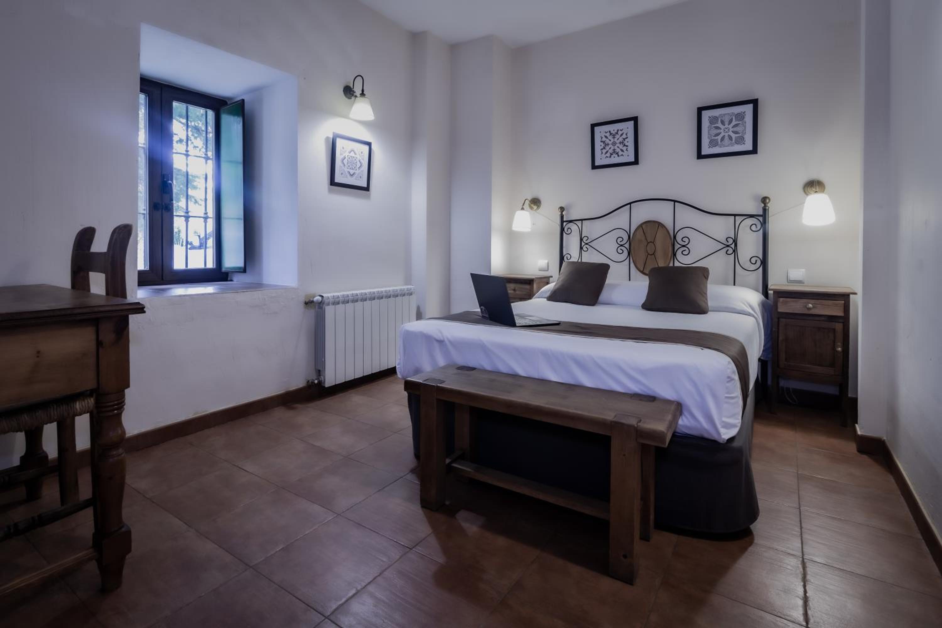 Habitación Doble o con Dos Camas