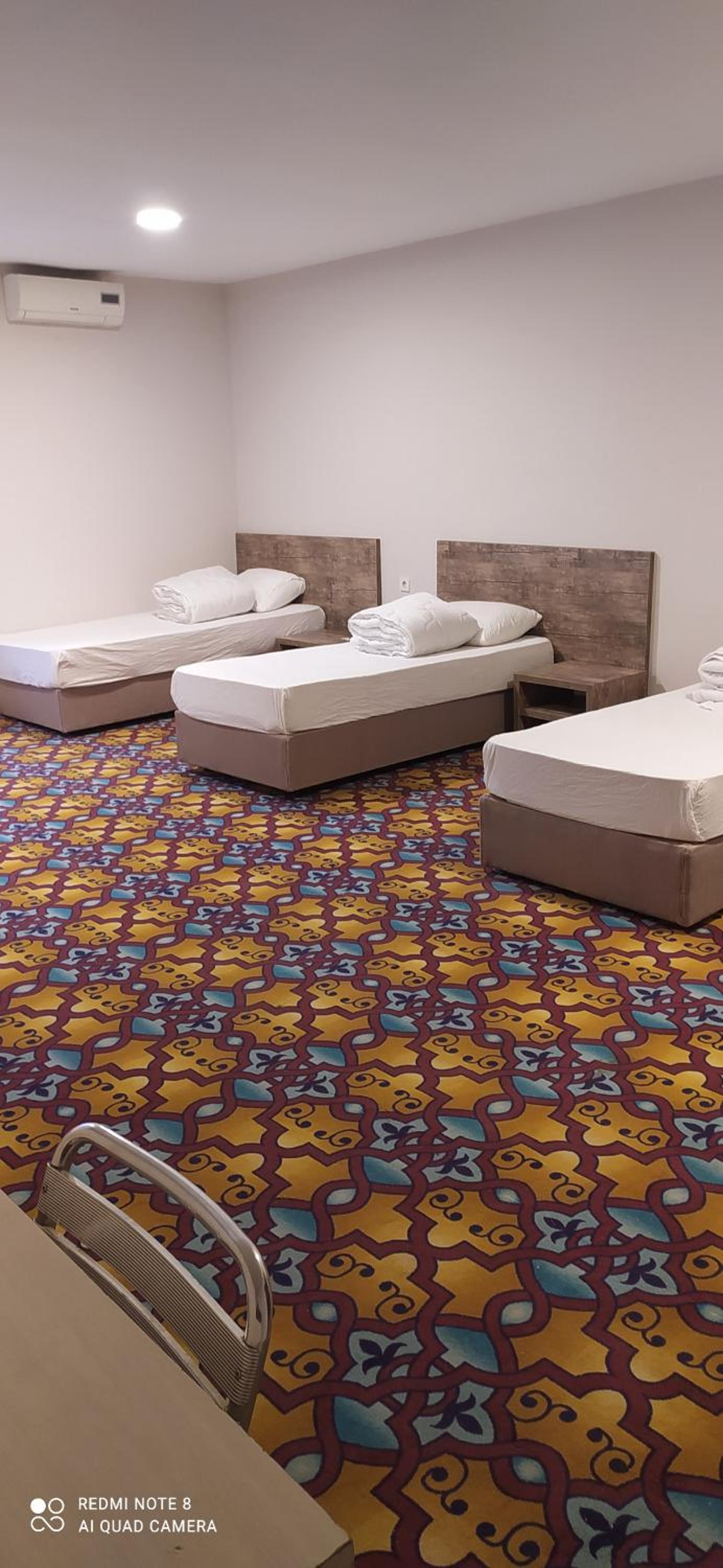 6-Bed Mixed Dormitory Room photo 3