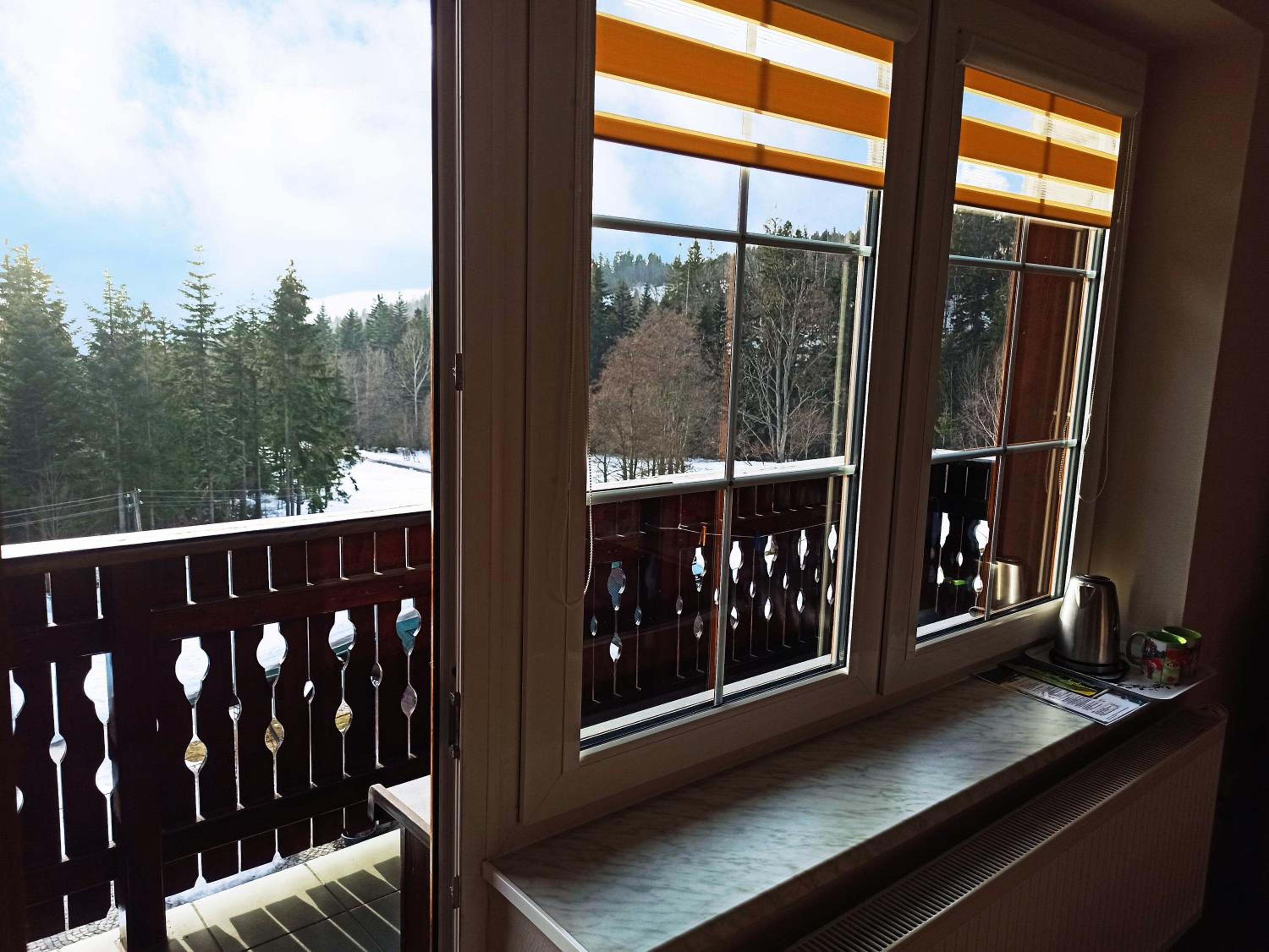 Double Room with Balcony photo 2