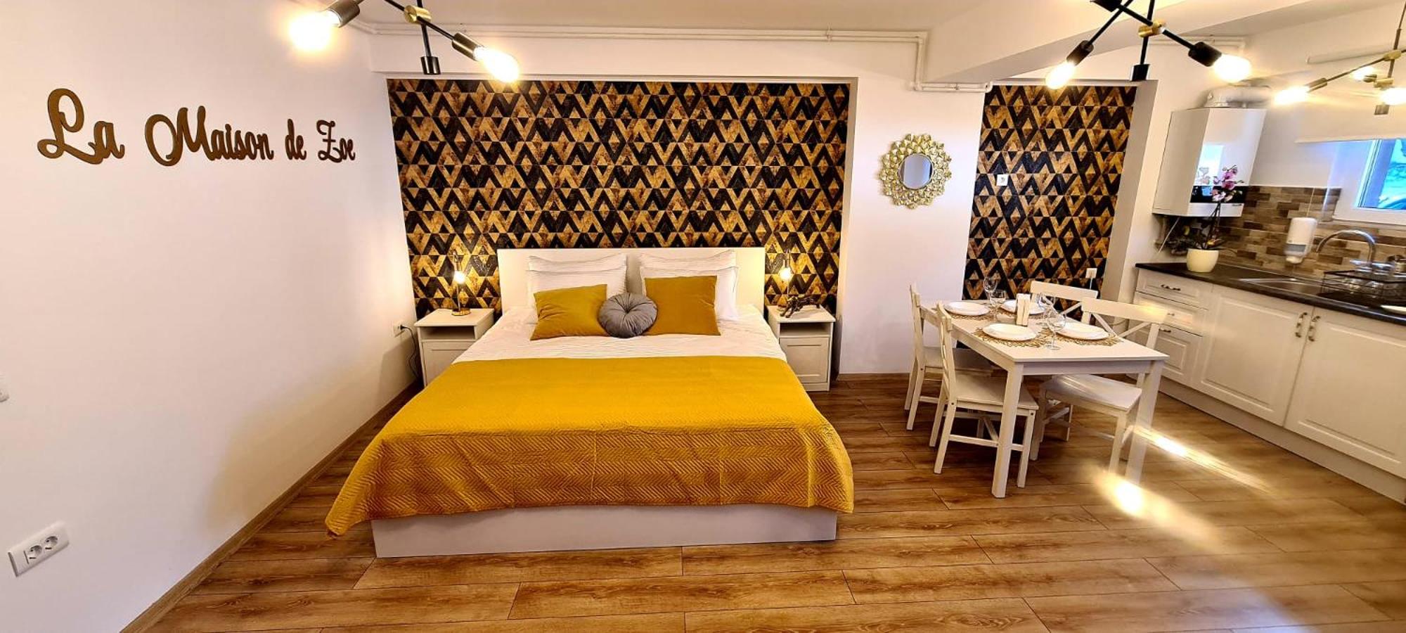 One-Bedroom Apartment - Photo 12