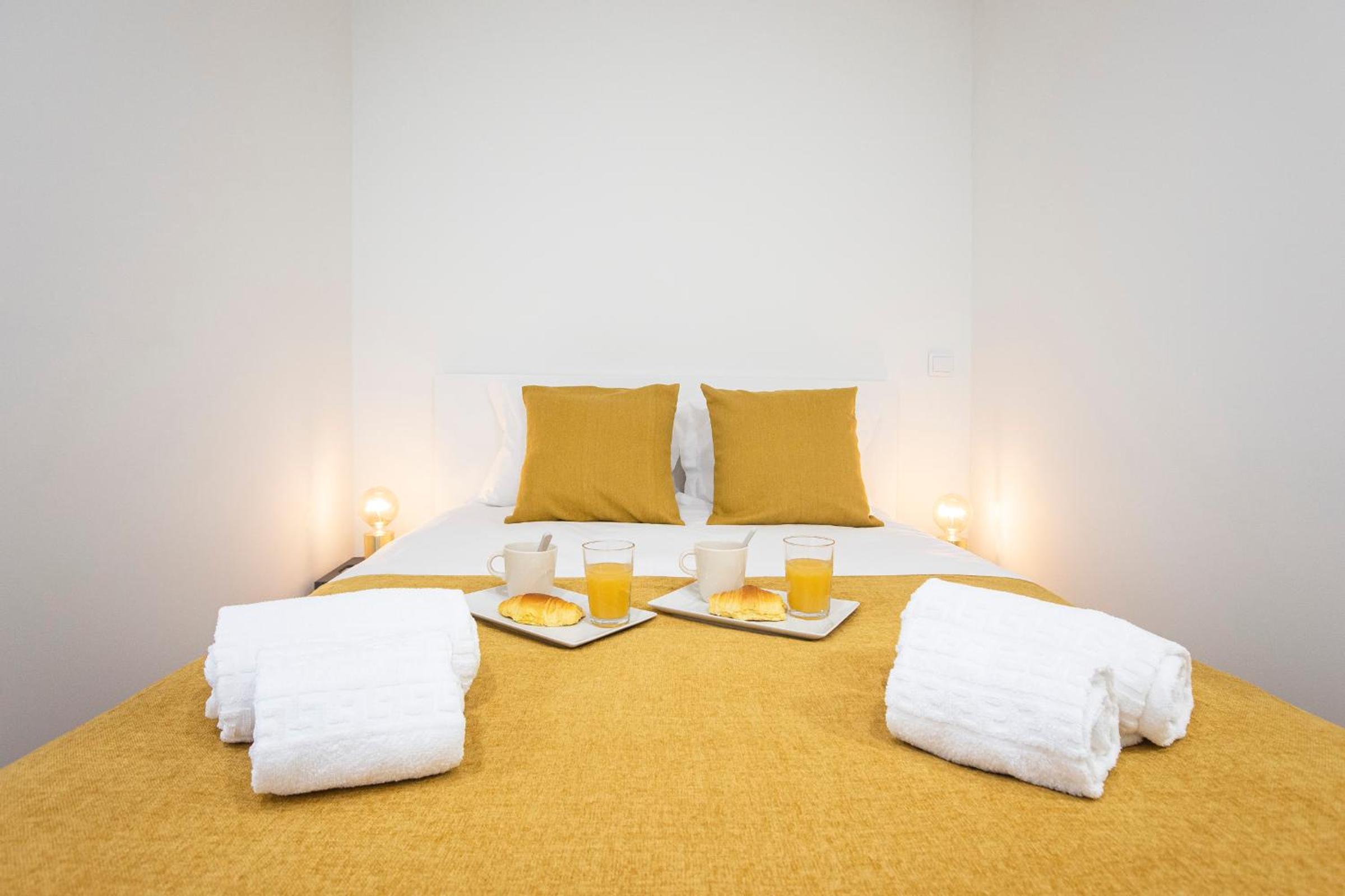 One-Bedroom Apartment - Photo 14