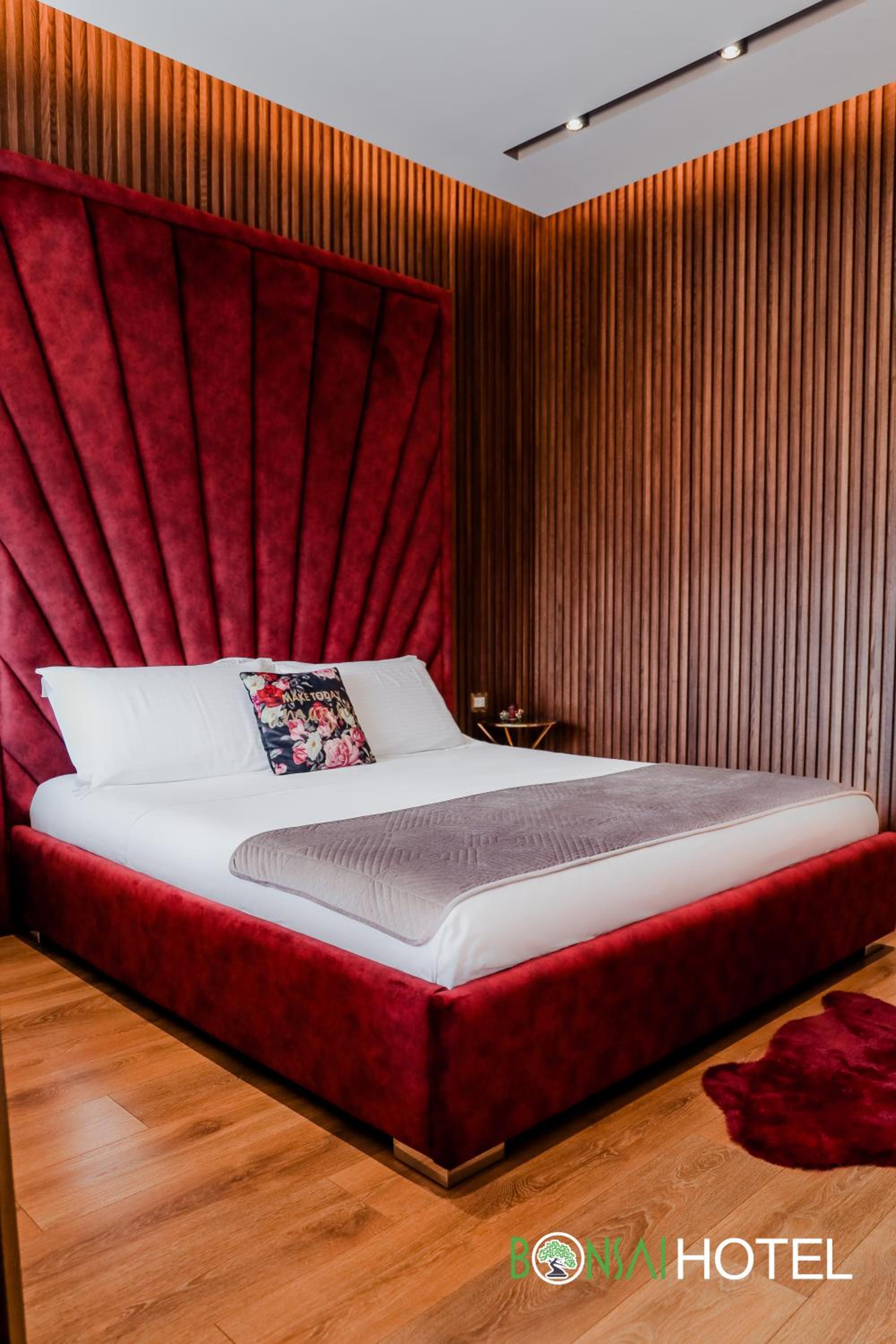 Deluxe Double Room with Private Jacuzzi