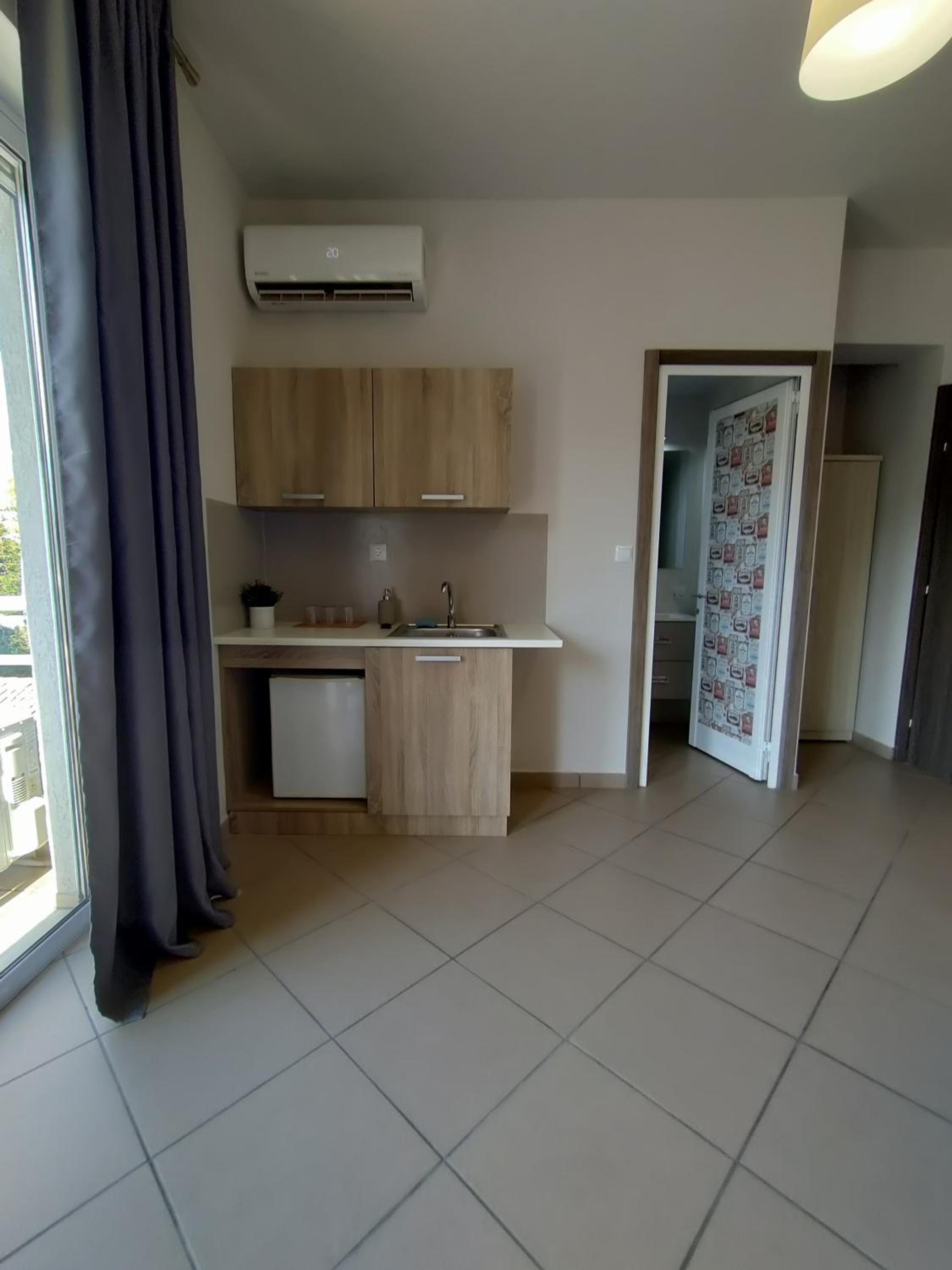 Triple Room - Photo 2