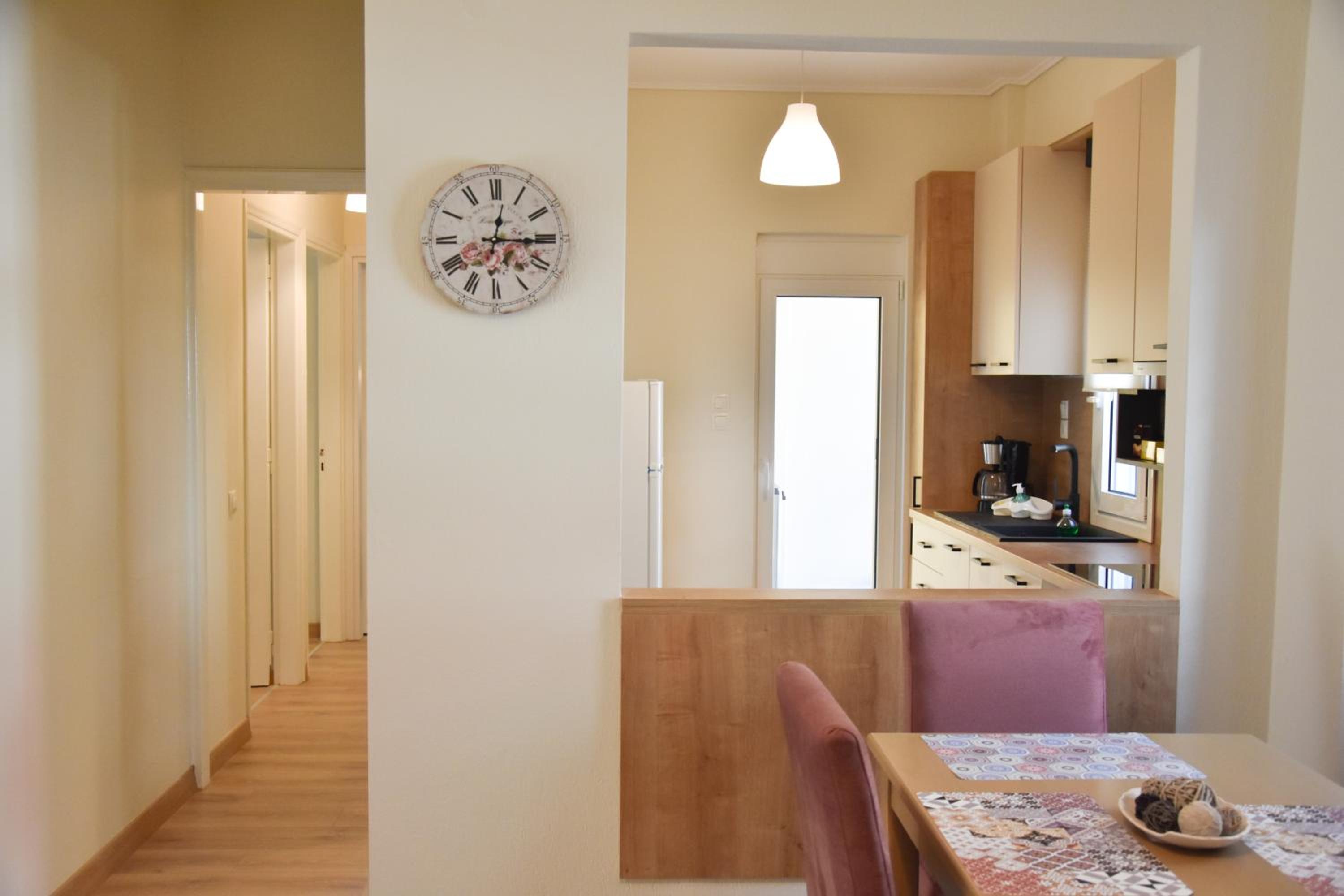 Two-Bedroom Apartment - Photo 18