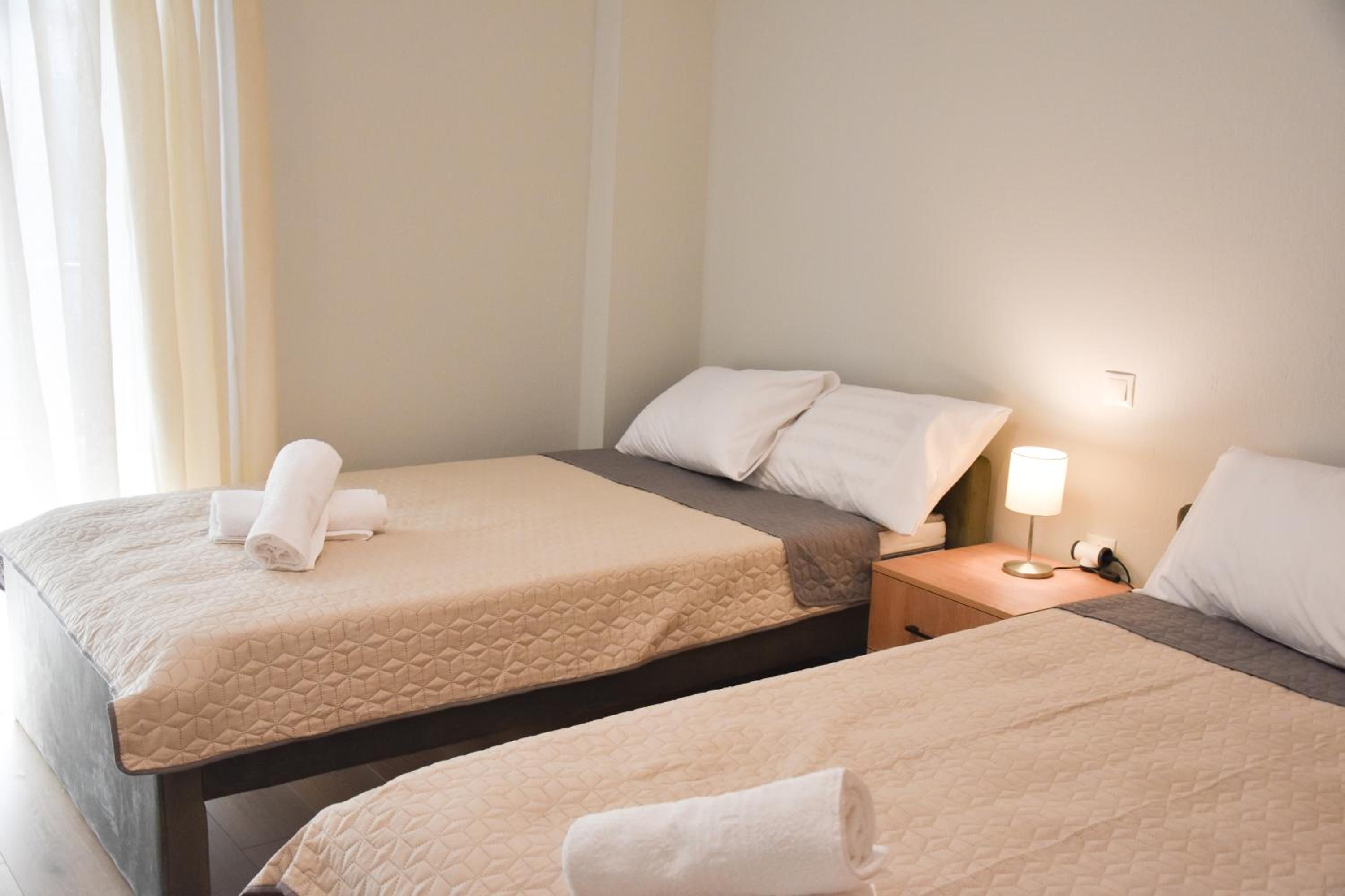 Two-Bedroom Apartment - Photo 16