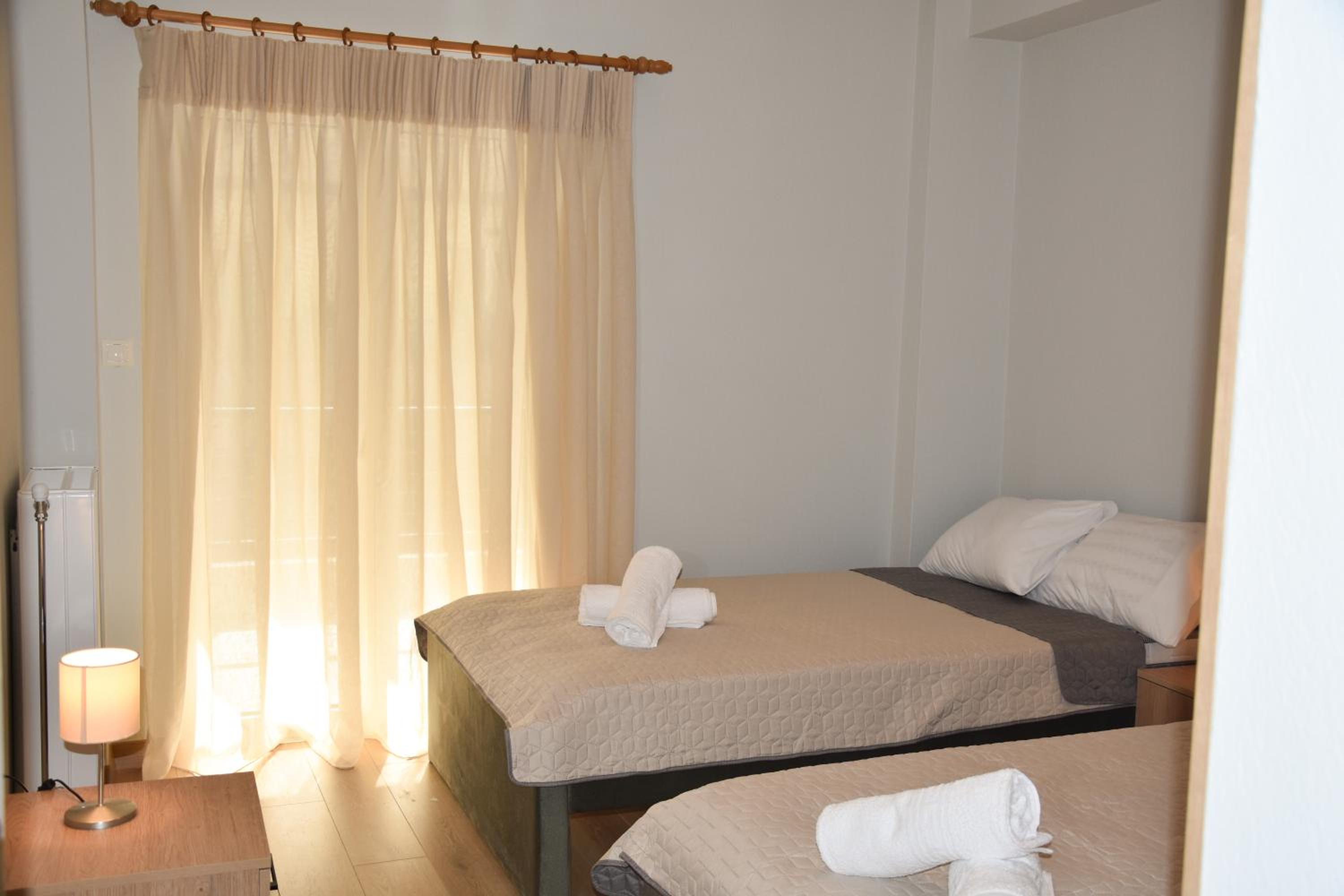 Two-Bedroom Apartment - Photo 15