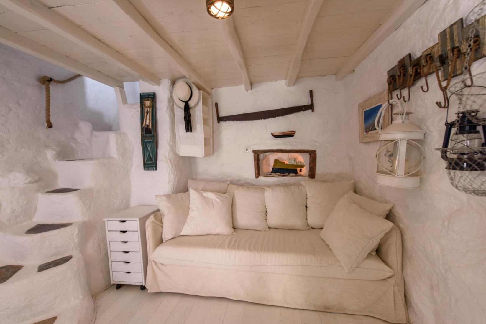 One-Bedroom House
