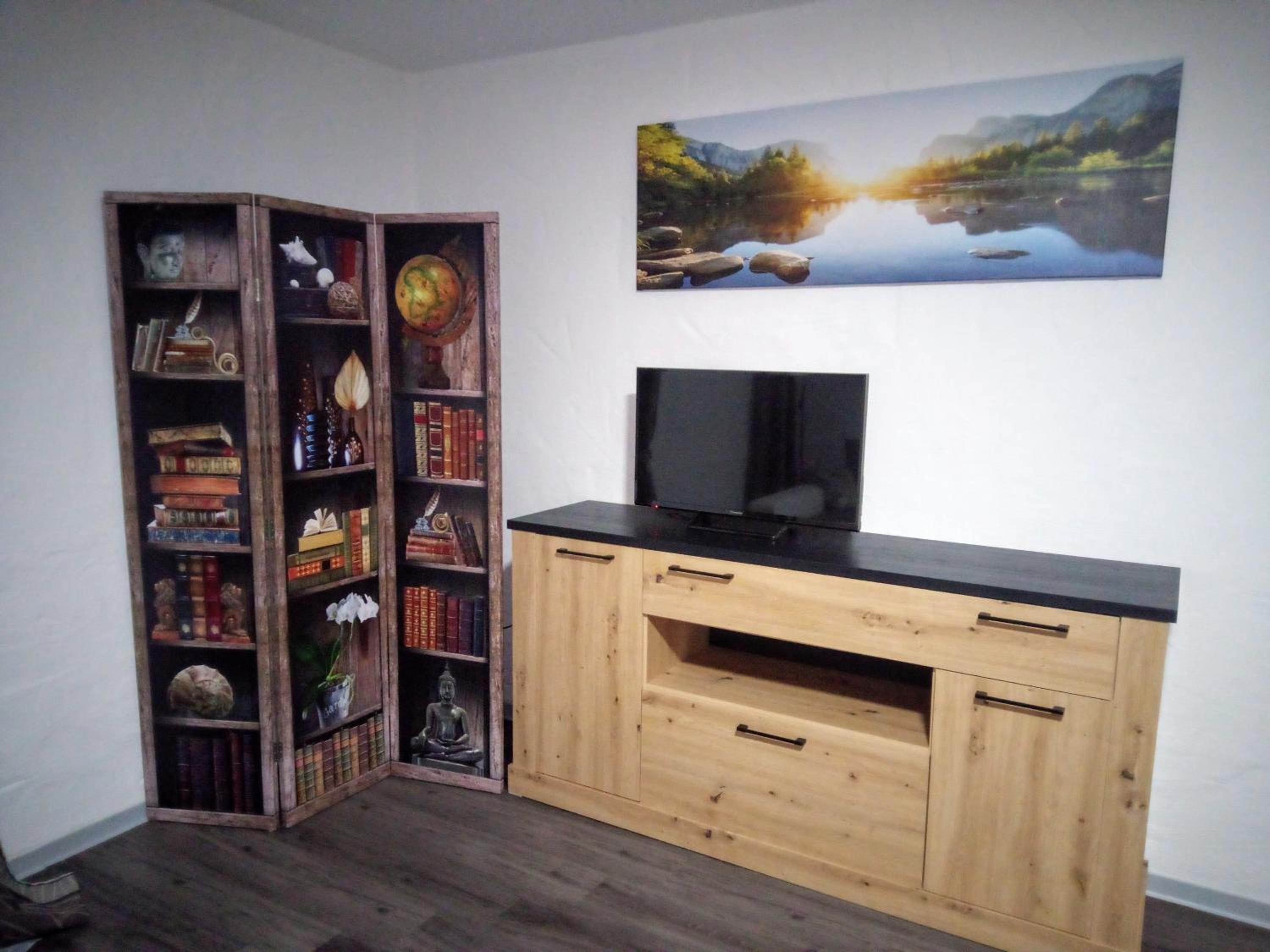 One-Bedroom Apartment - Photo 6