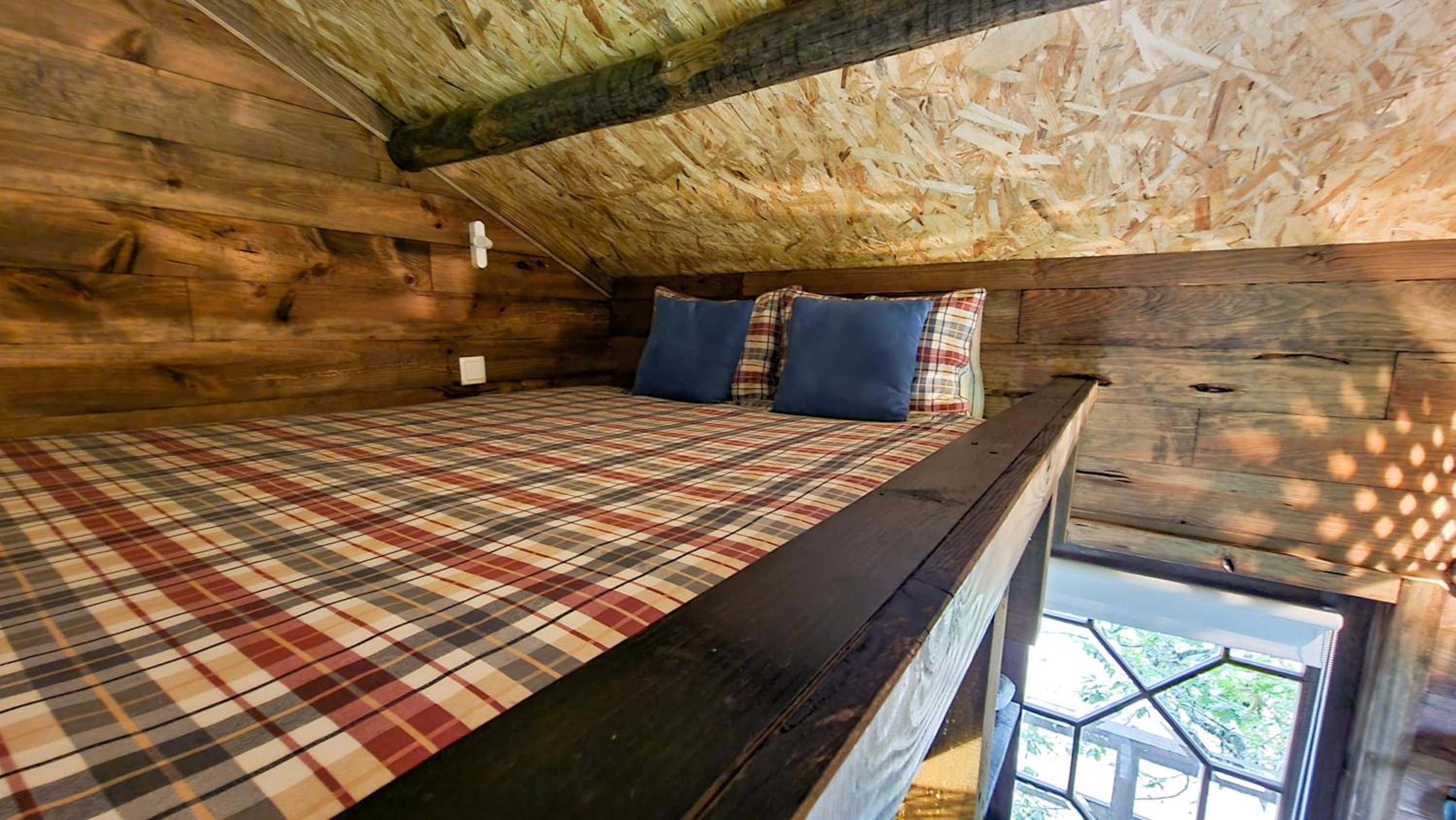 One-Bedroom House photo 1