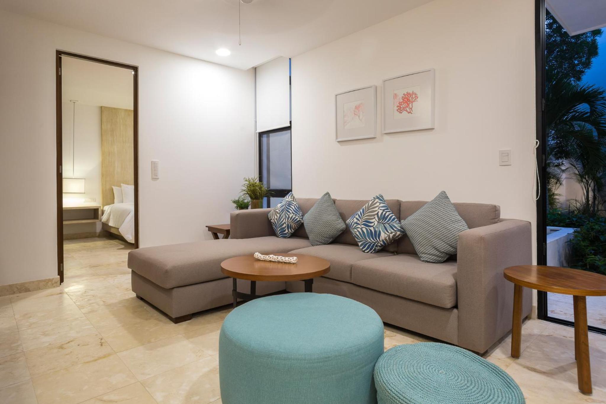 Apartment with Terrace - Photo 1