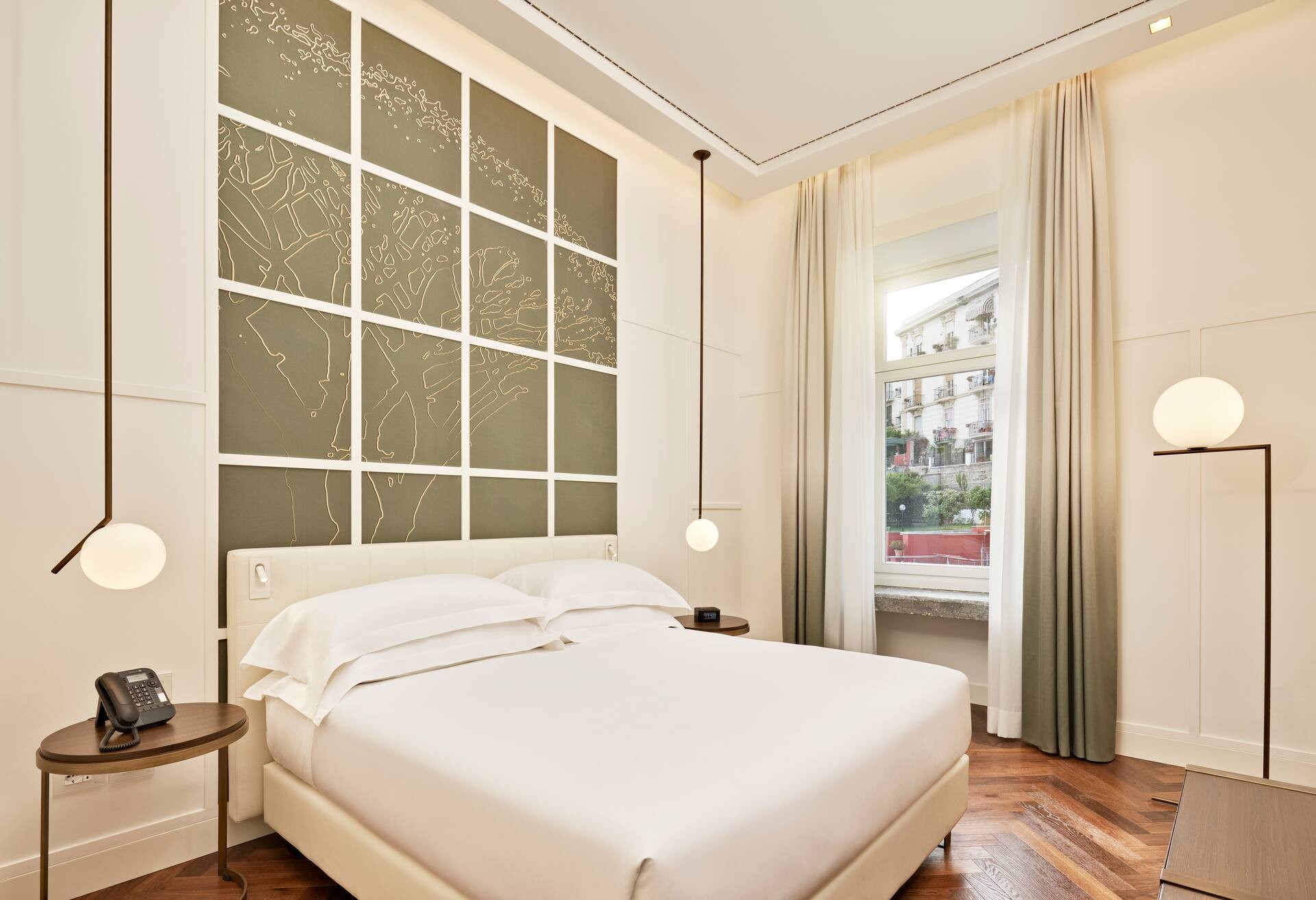 Family Room with One King Bed and Sofa Bed