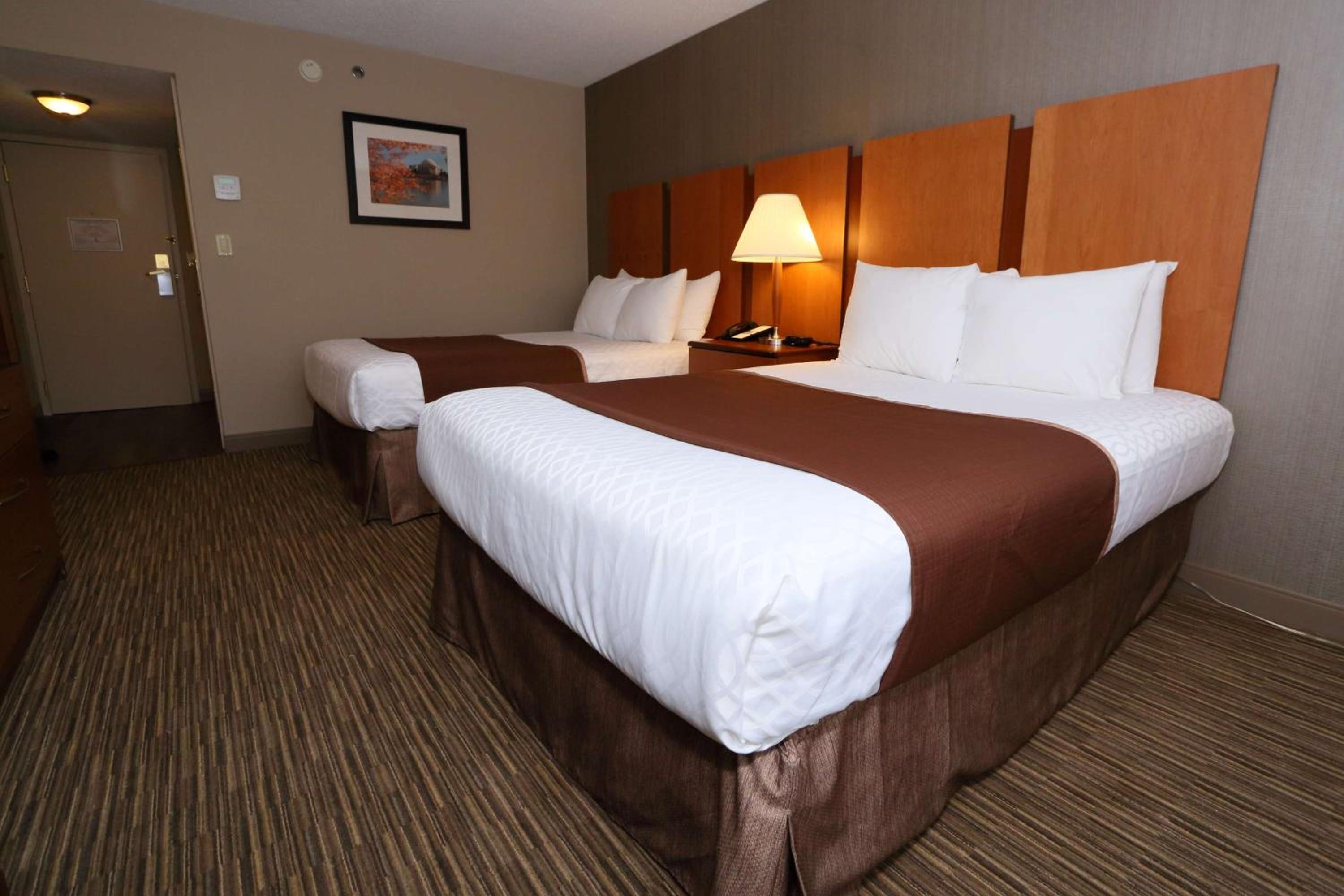 Double Room with Two Double Beds - Non-Smoking - Photo 8