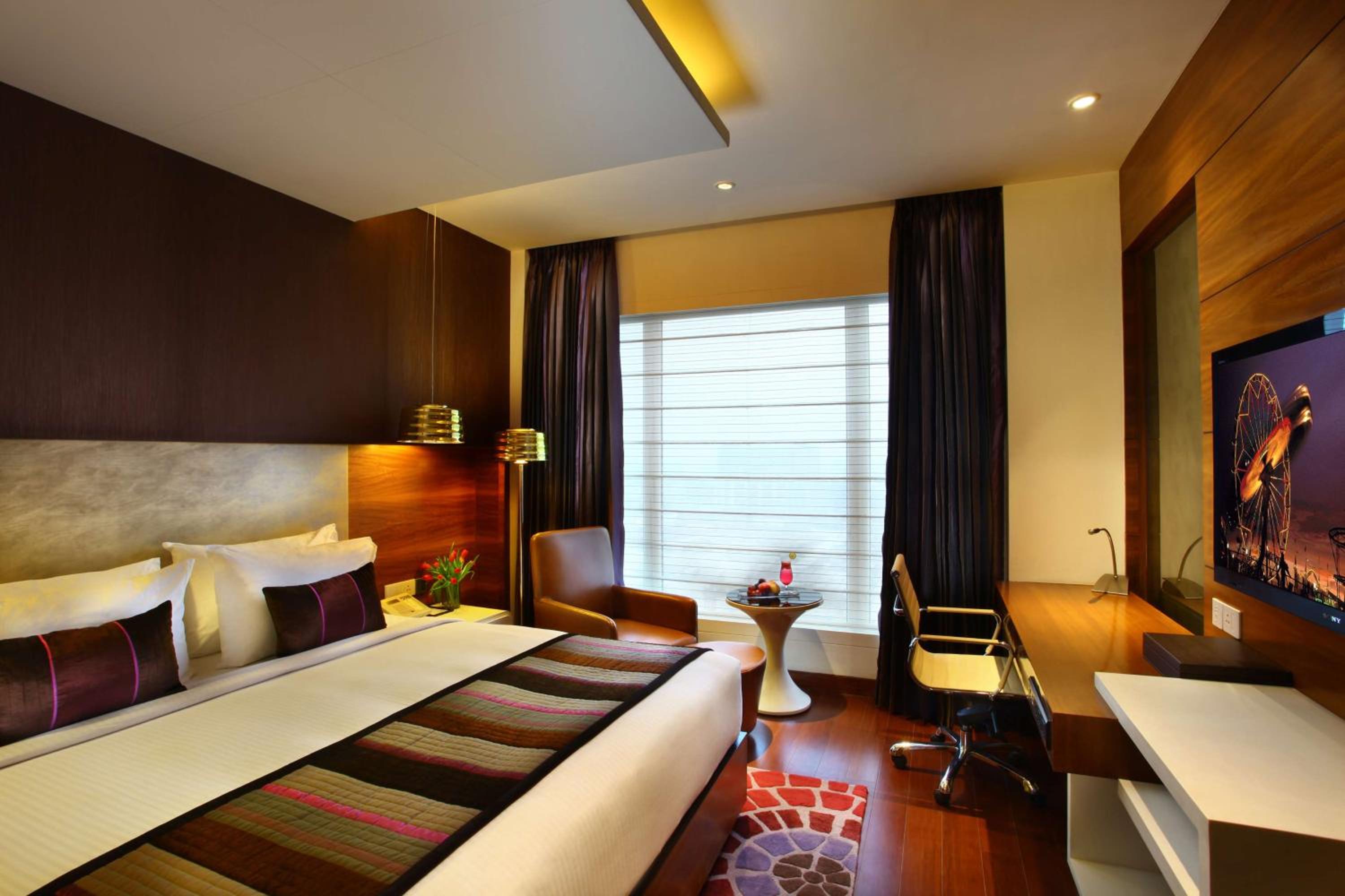 Executive Suite Executive Suite