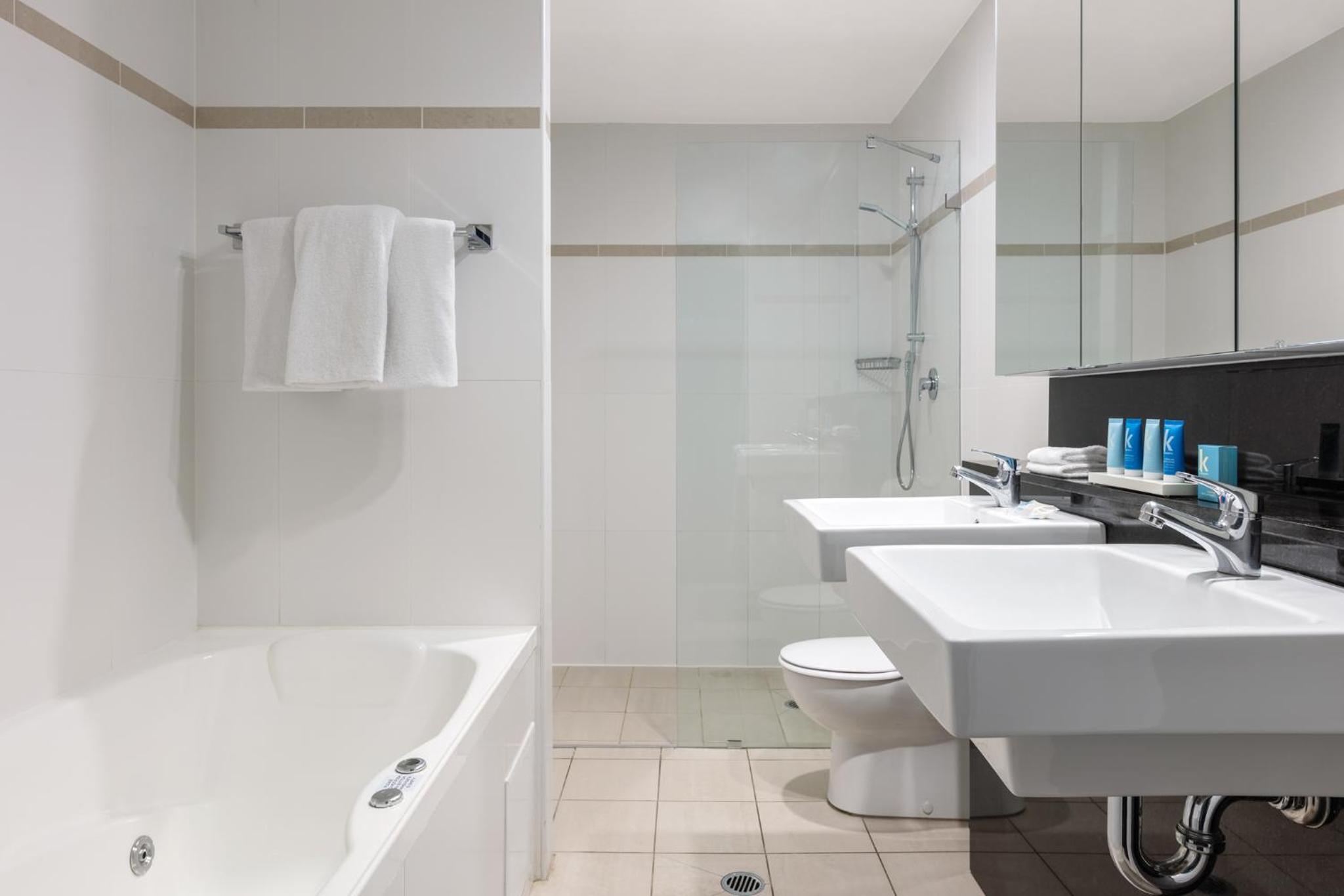 Three-Bedroom Suite photo 3