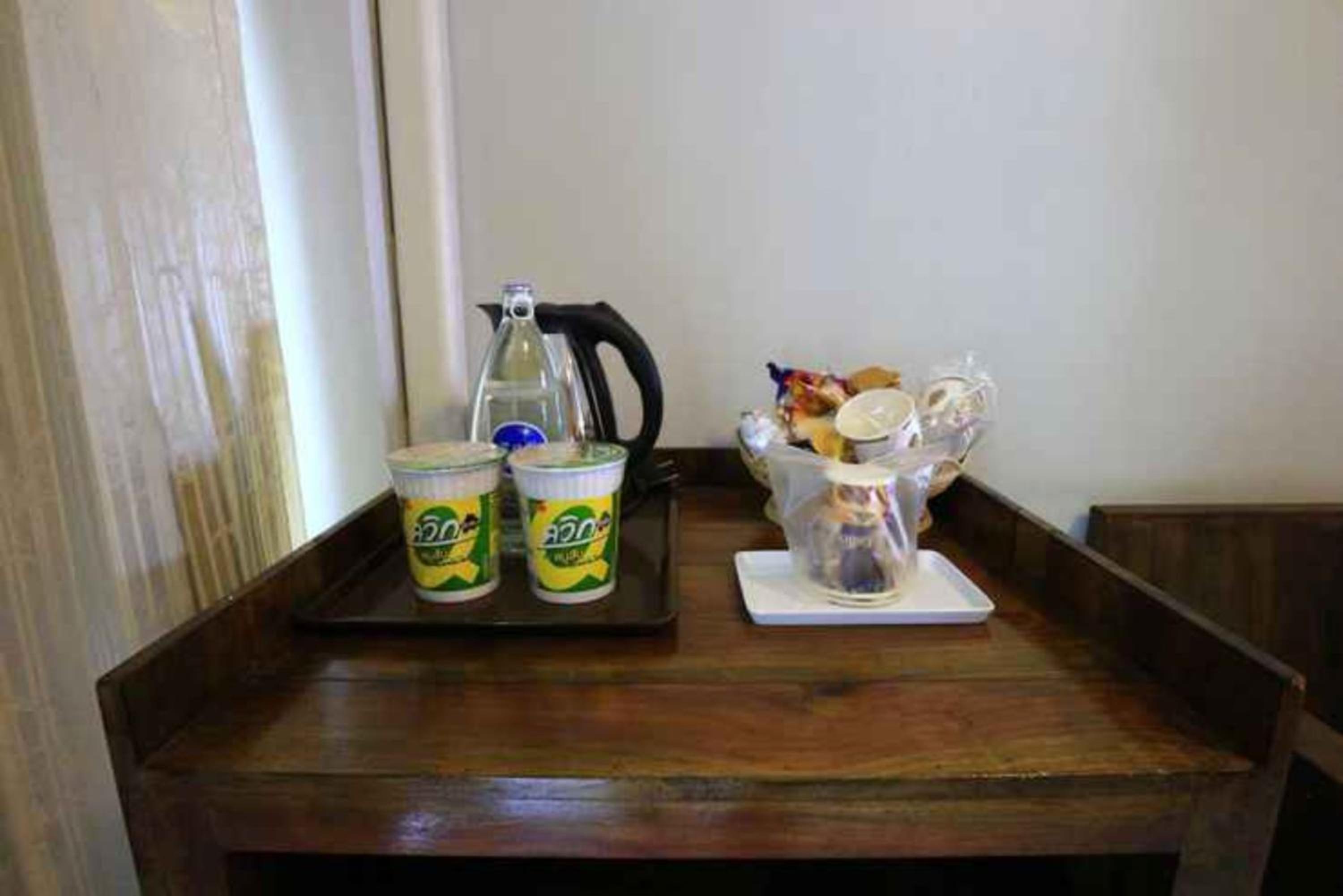 Standard King Room photo 3