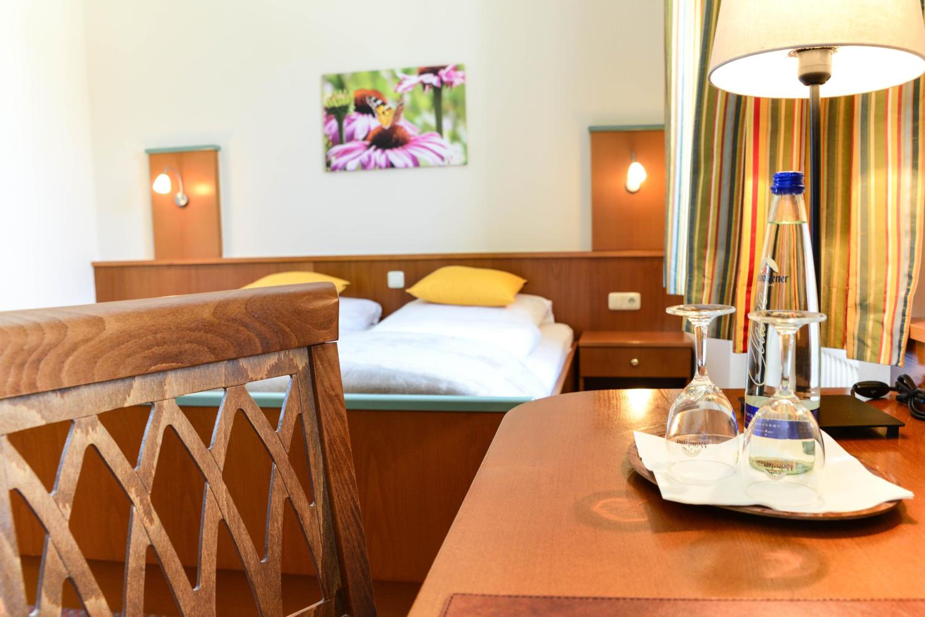 Double Room 2 - Photo 5