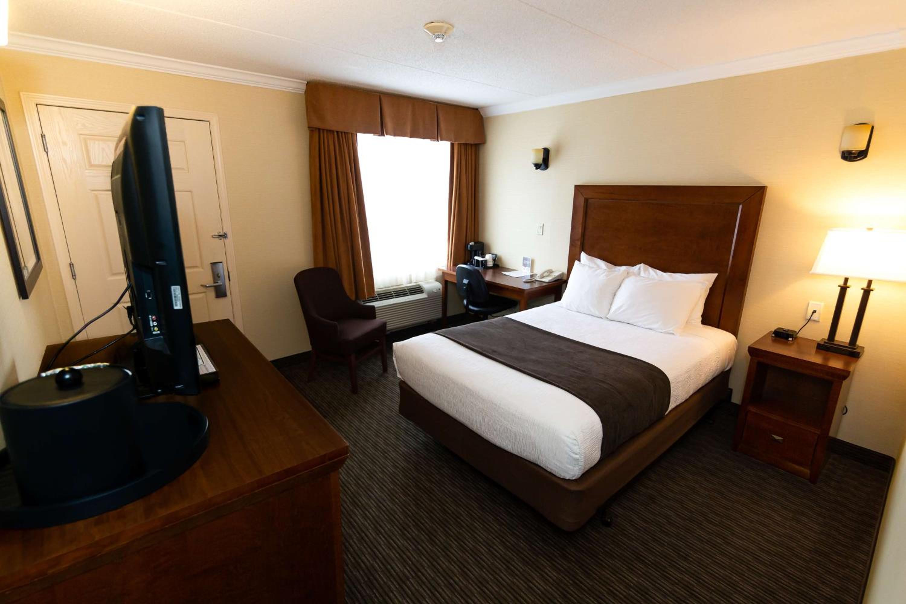 Double Room with Work Desk - Non-Smoking