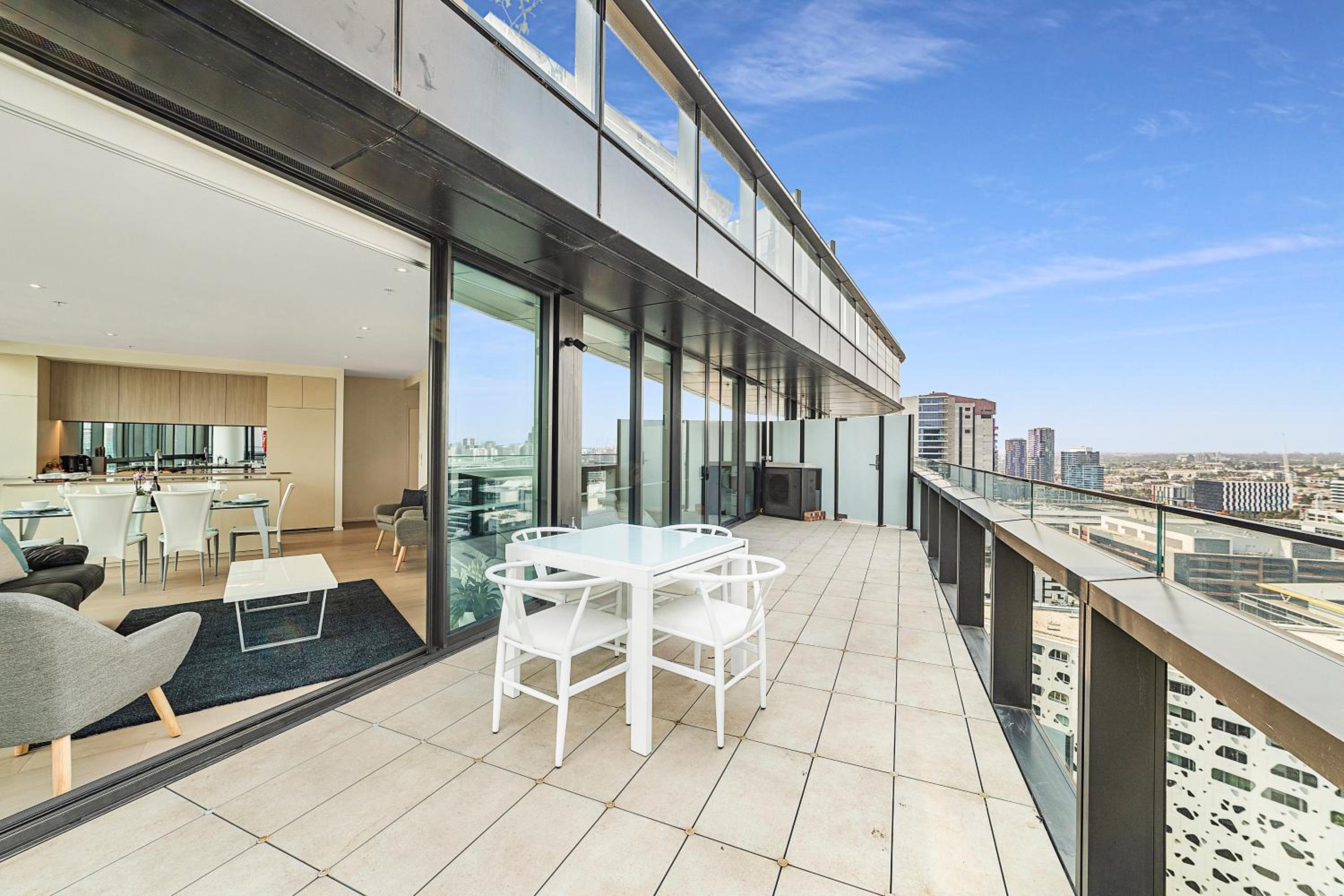 Signature Sub Penthouse Collection - Photo 16