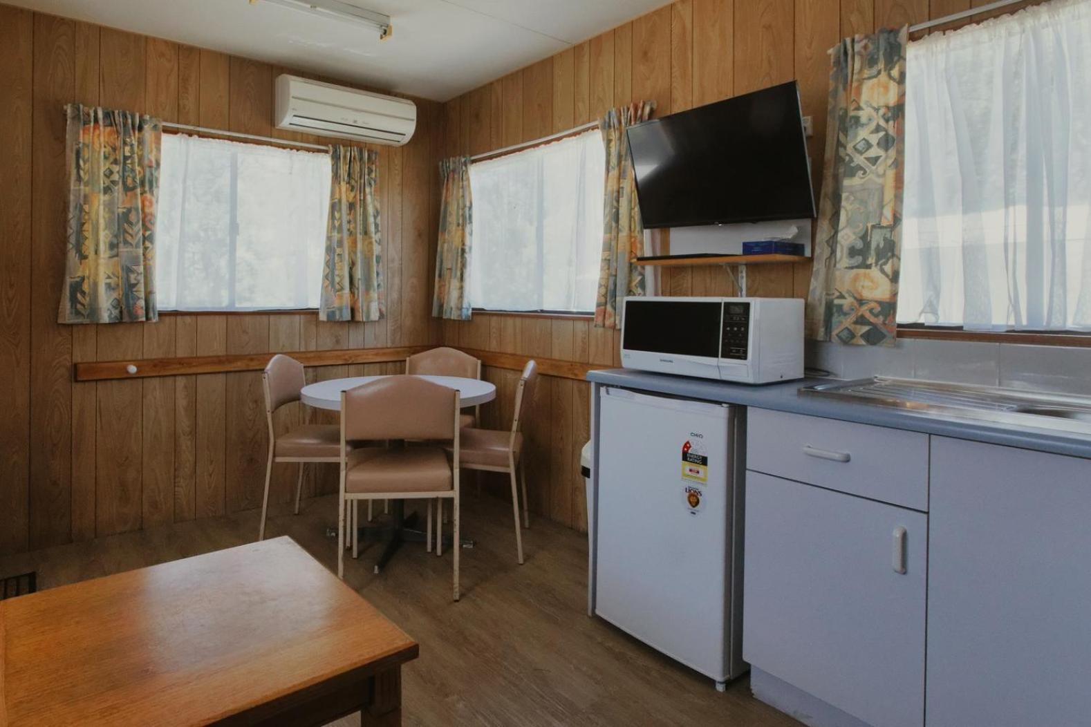 Cabin photo 3